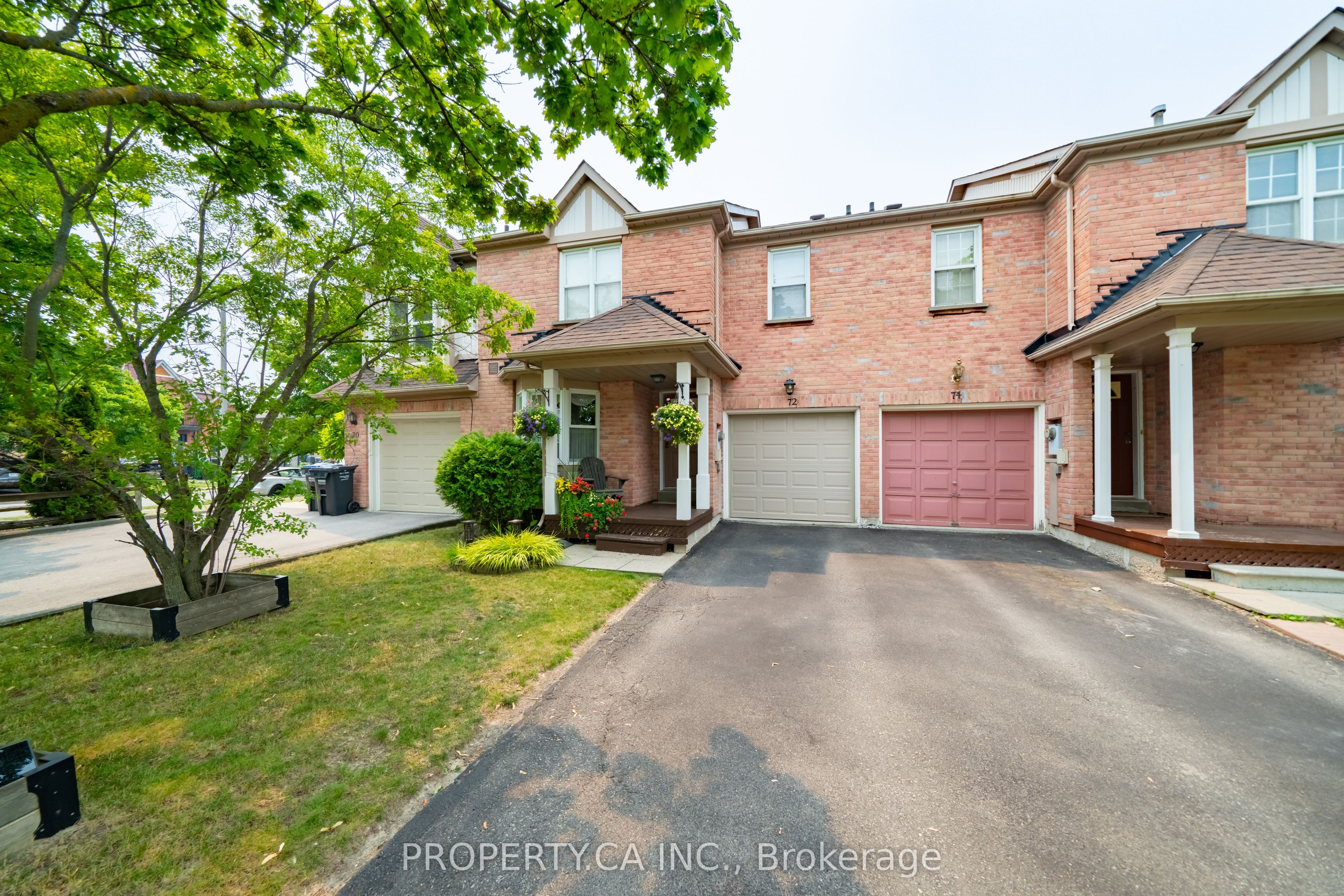 72 Desert Sand Drive, Brampton, ON L6R 1V6