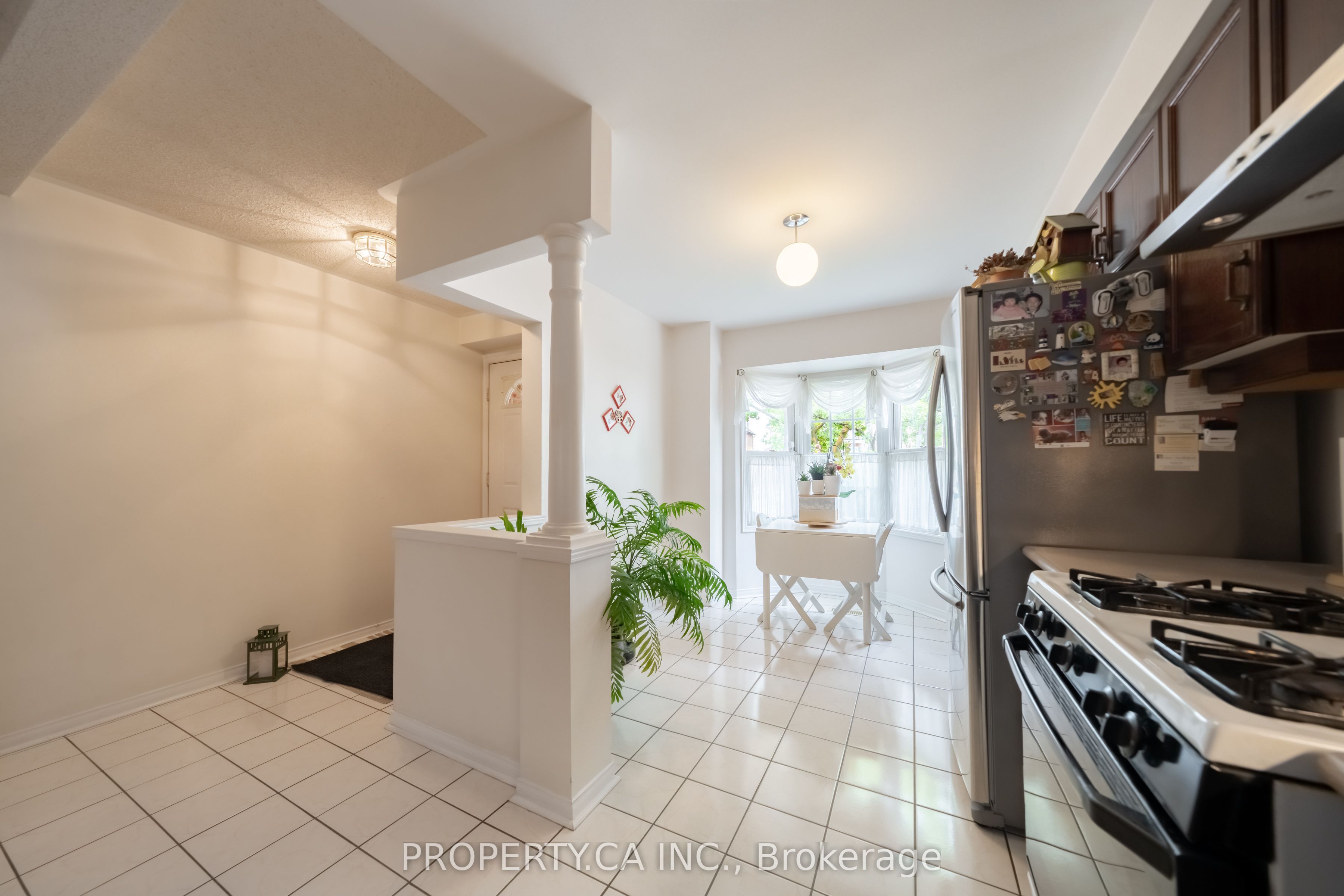 72 Desert Sand Drive, Brampton, ON L6R 1V6 photo 3