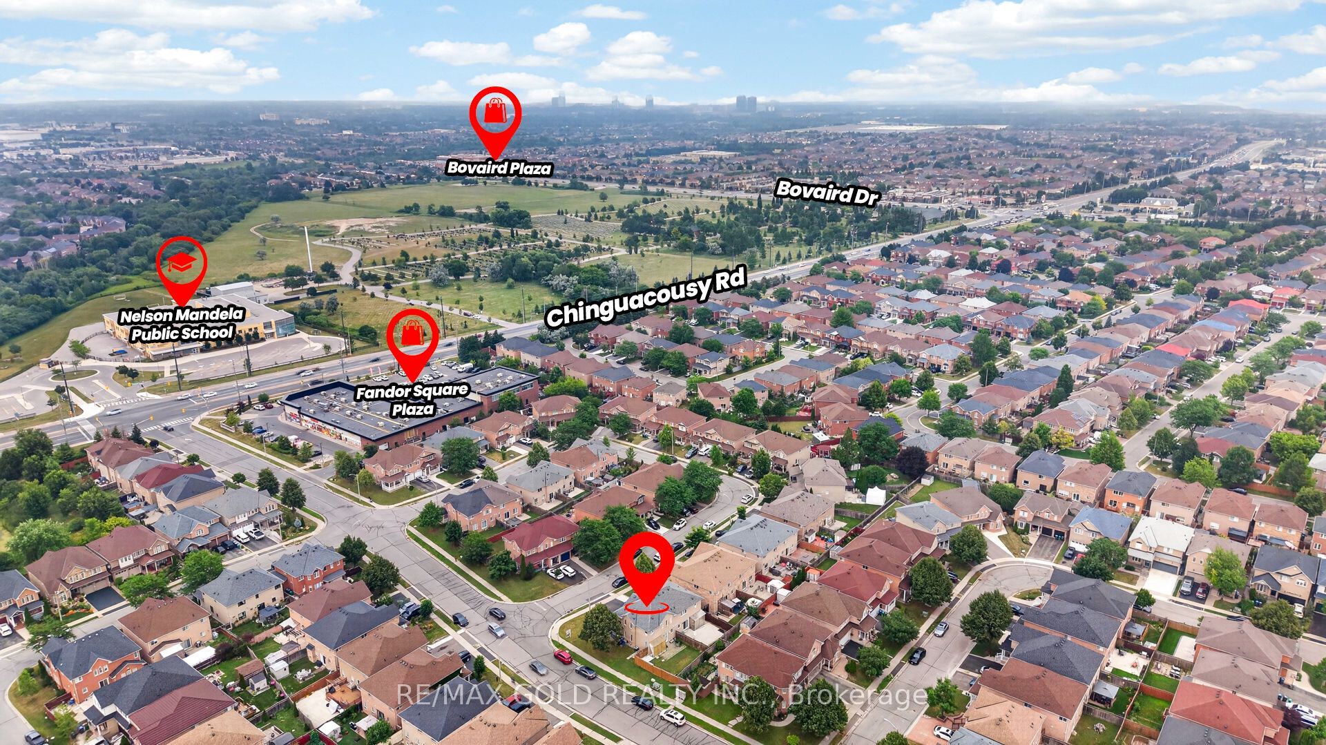 52 Junction Crescent, Brampton, ON L7A 2G9 photo 4