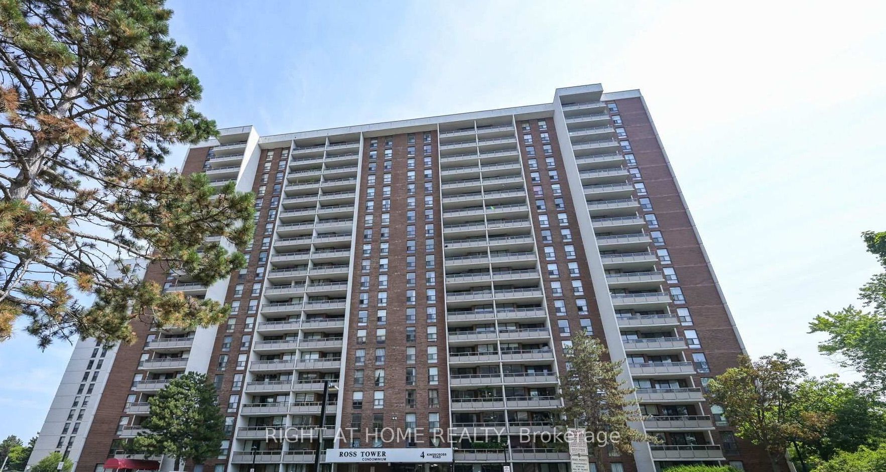 4 Kings Cross Road 2106, Brampton, ON L6T 3X8 photo 3