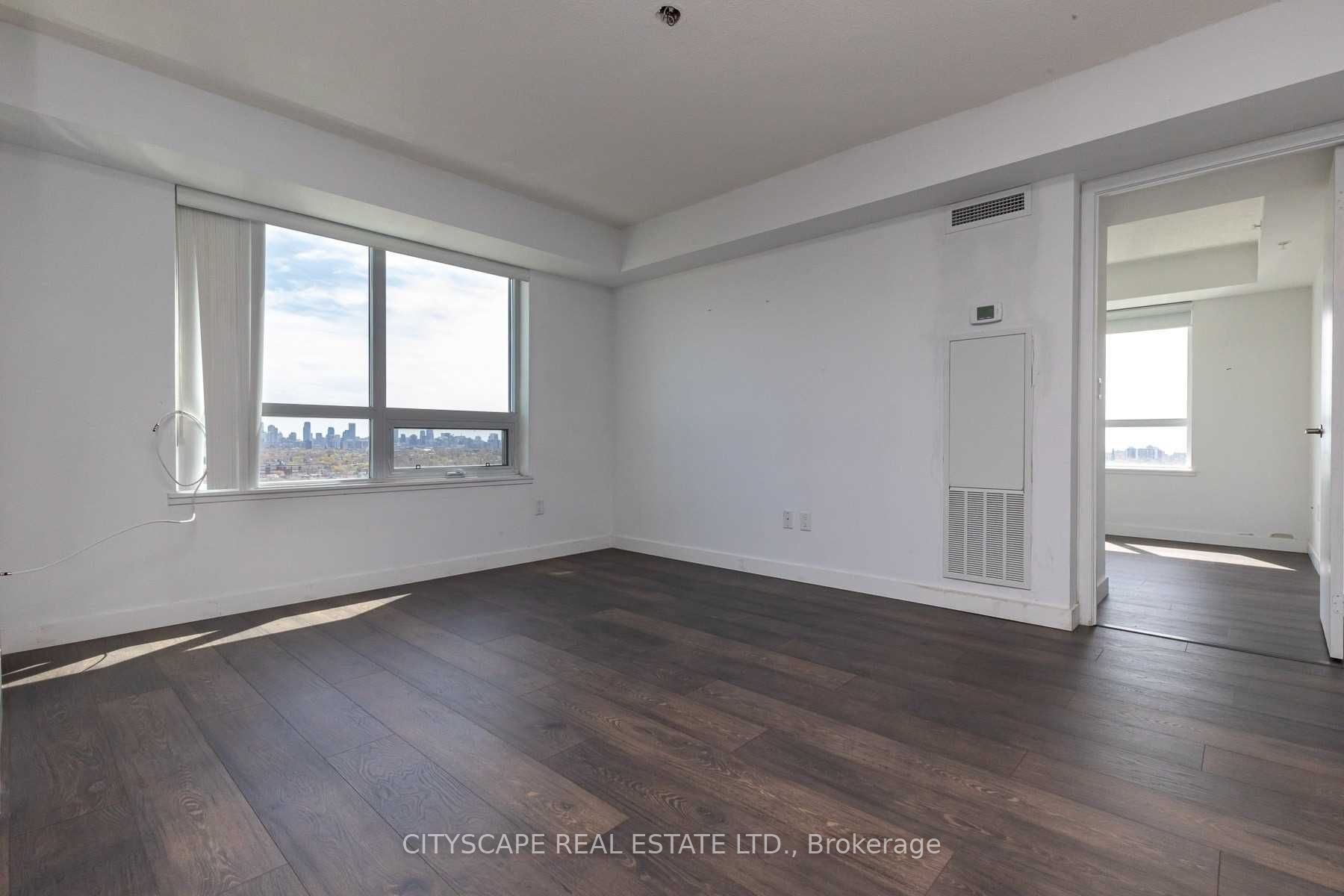 1420 Dupont Street 1902, Toronto, ON M6H 4J8 photo 2