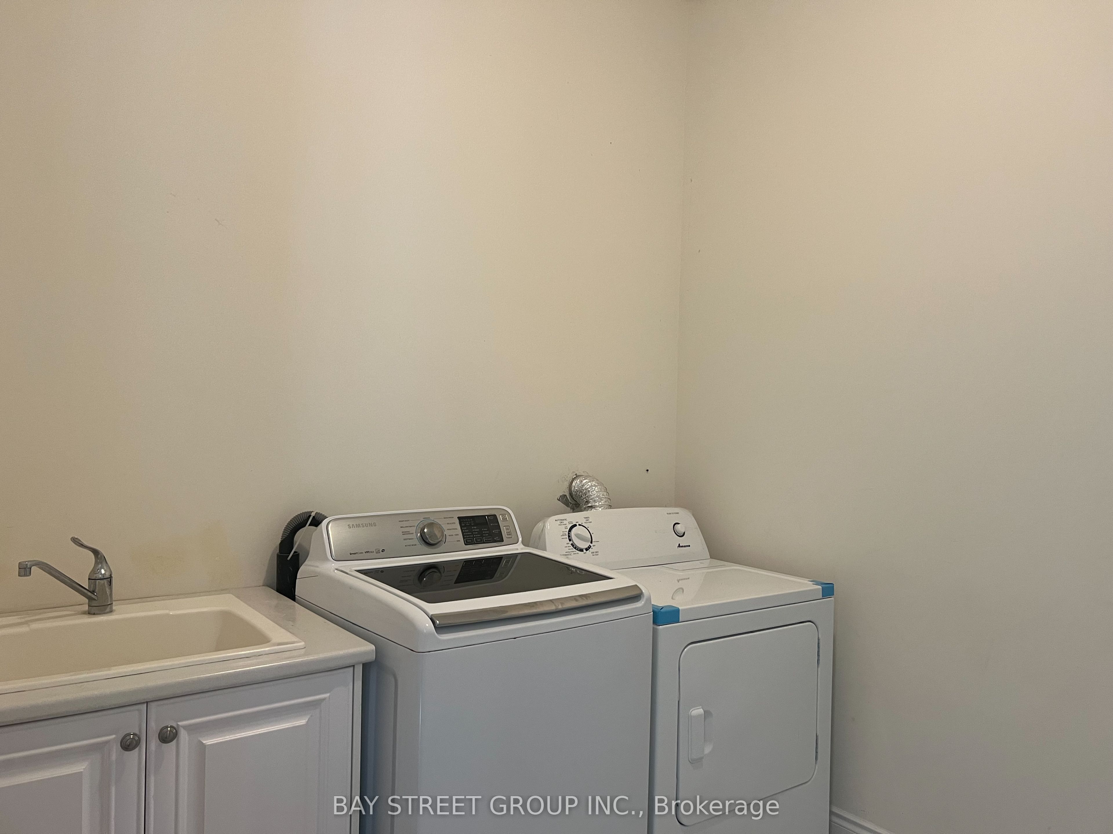 16 Malaspina Close, Brampton, ON L6Y 6E2 photo 5