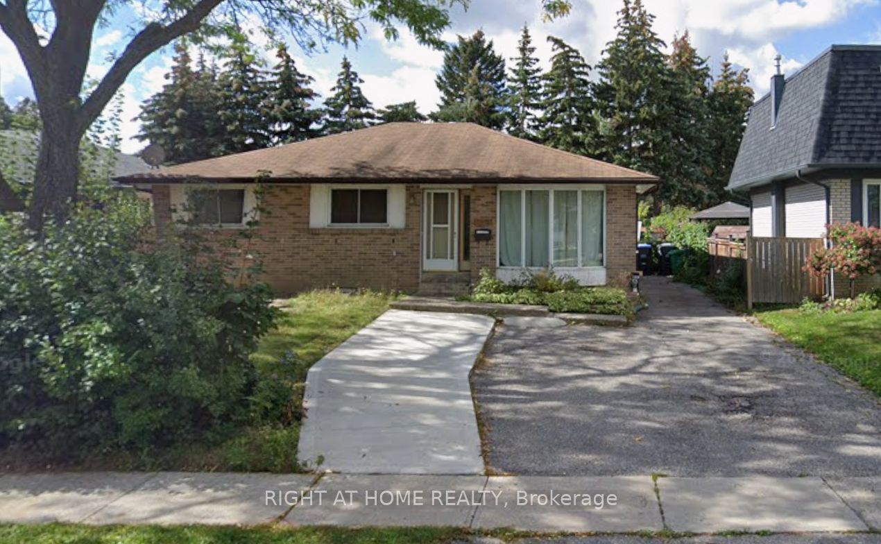 163 McMurchy Avenue S BSMT, Brampton, ON L6X 1Z2
