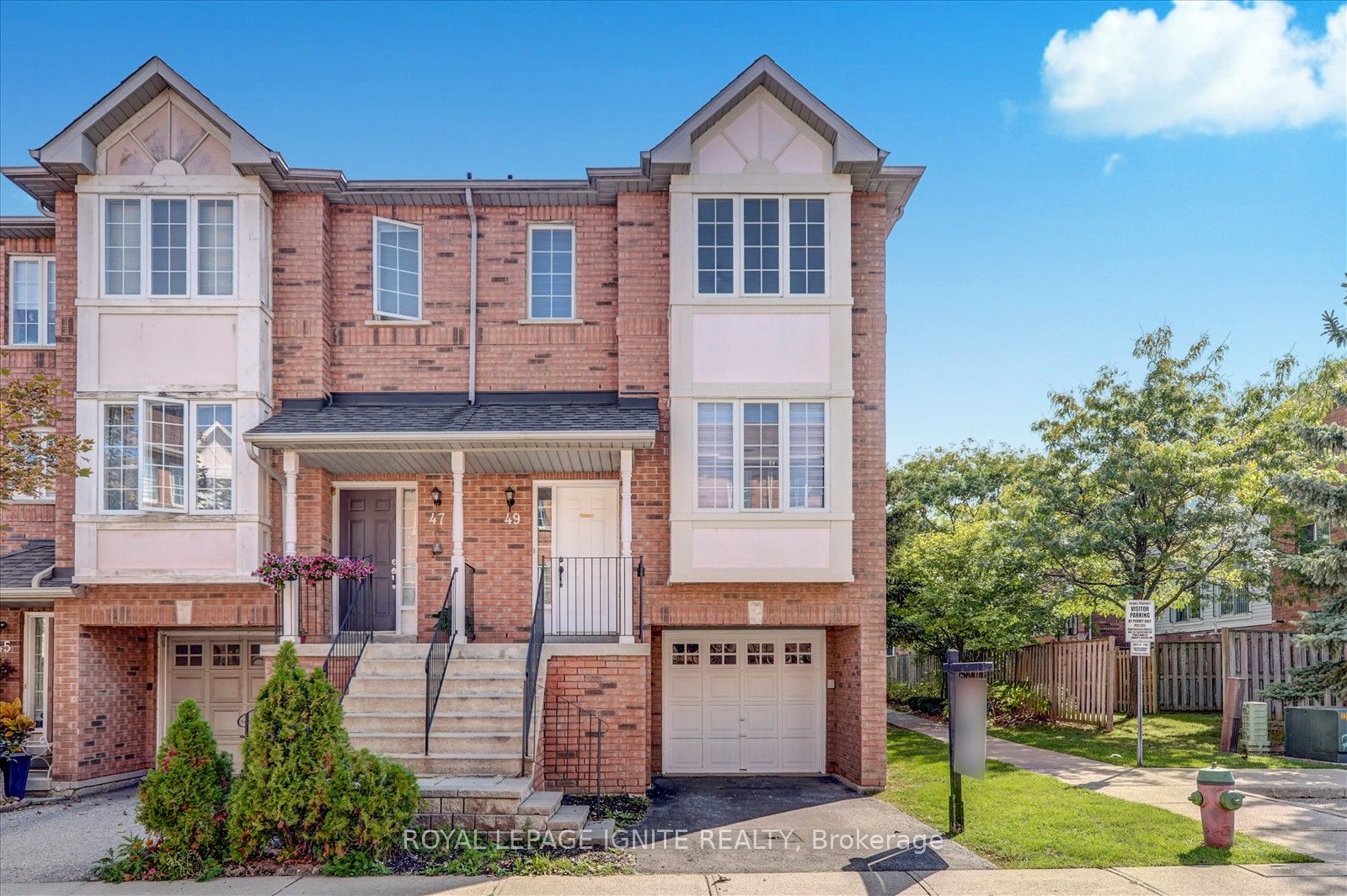 80 Acorn Place 49, Mississauga, ON L4Z 4C6