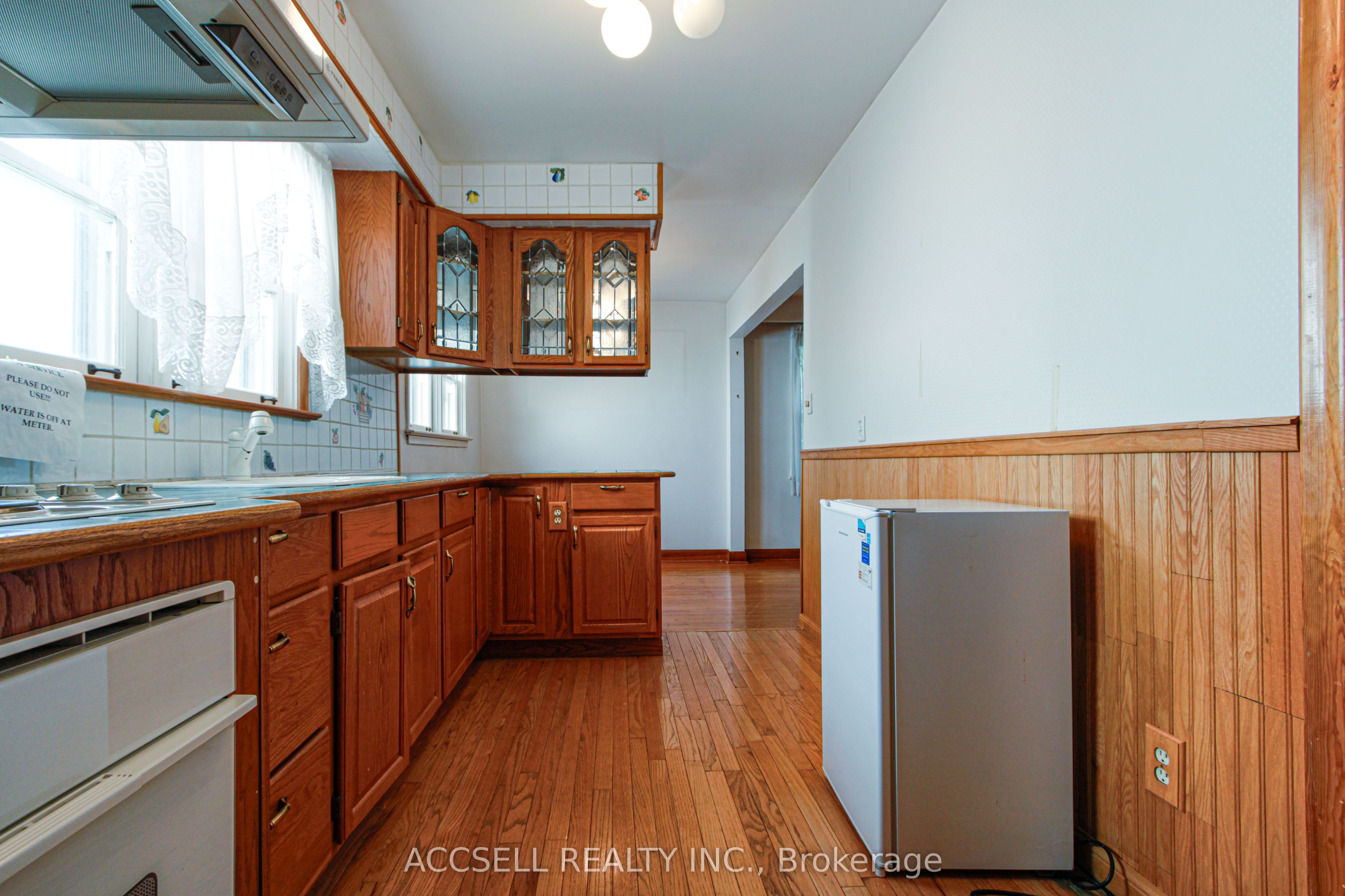 1358 Sedgewick Crescent, Oakville, ON L6L 1X8 photo 5