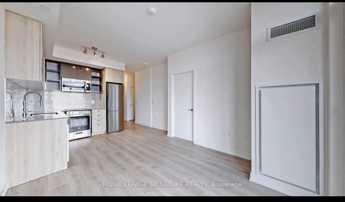 10 De Boers Drive 615, Toronto, ON M3J 0L6 photo 5