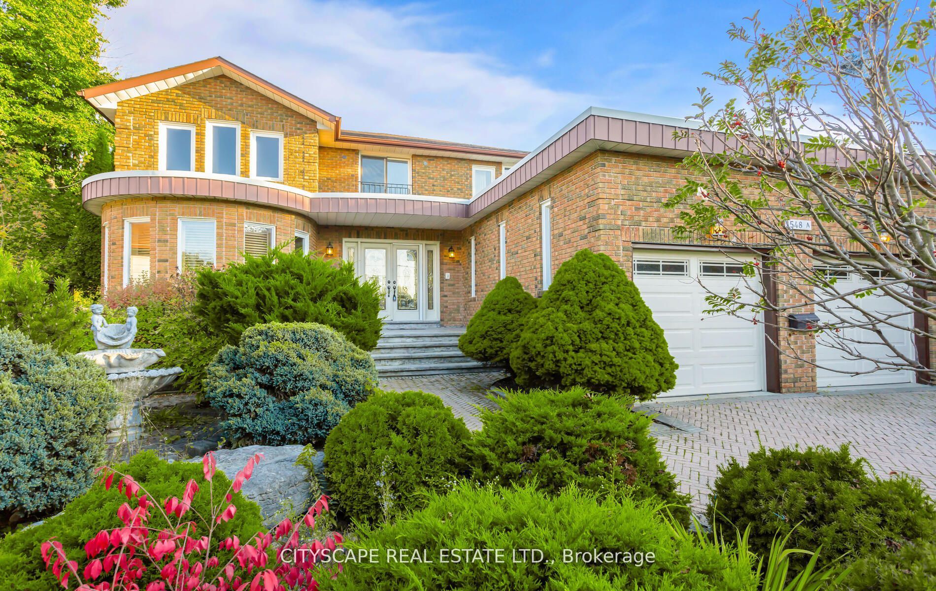 1548A Carolyn Road Bsmt, Mississauga, ON L5M 2E1