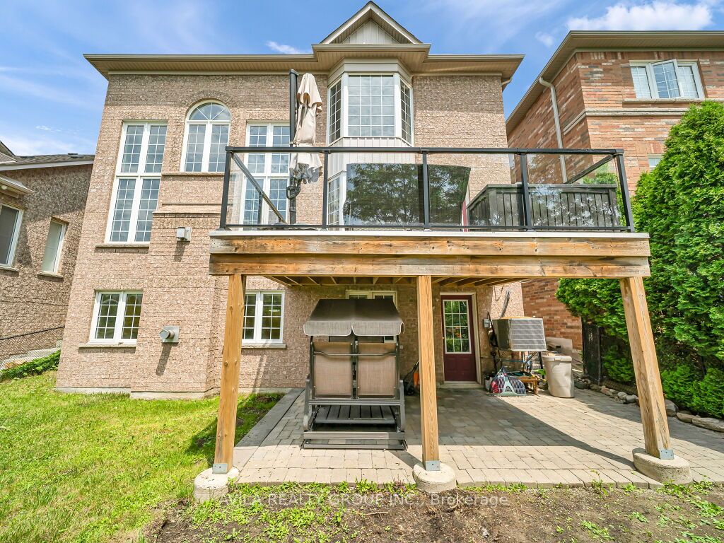 104 Southlake Boulevard, Brampton, ON L6V 4P2