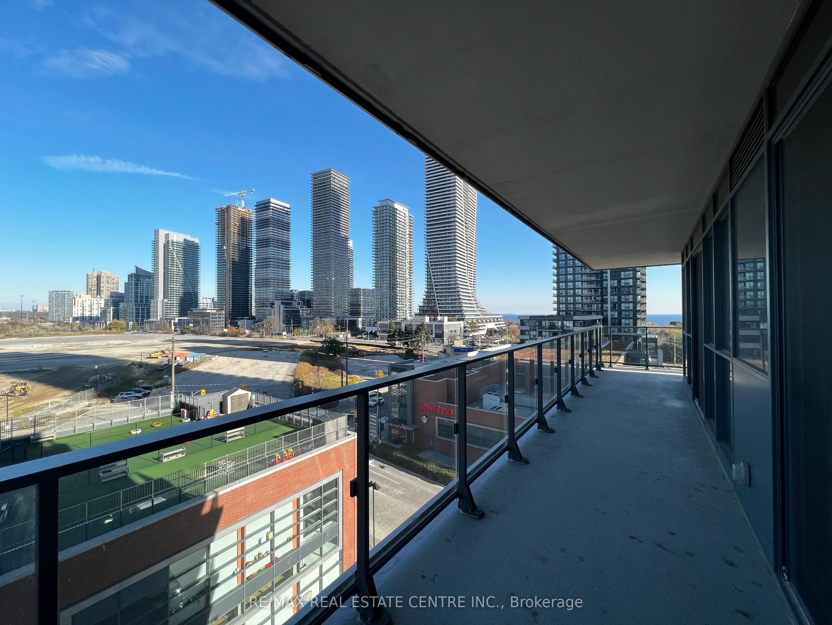 10 Park Lawn Road 809, Toronto, ON M8V 0H9 photo 5