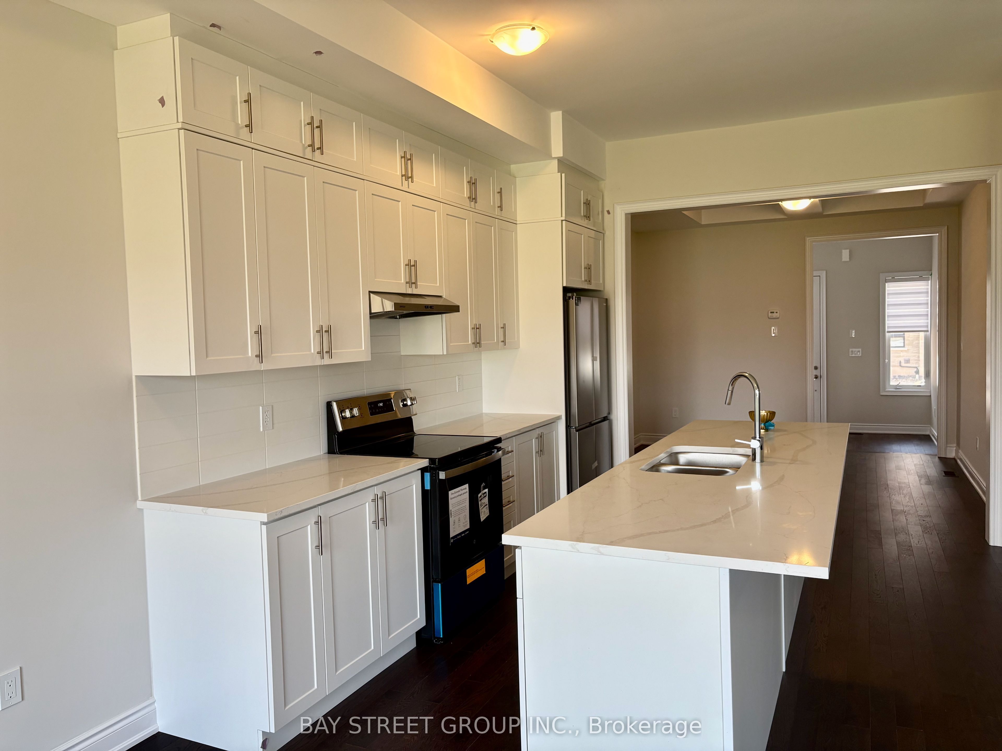 3085 Perkins Way, Oakville, ON L6H 7Z5 photo 3