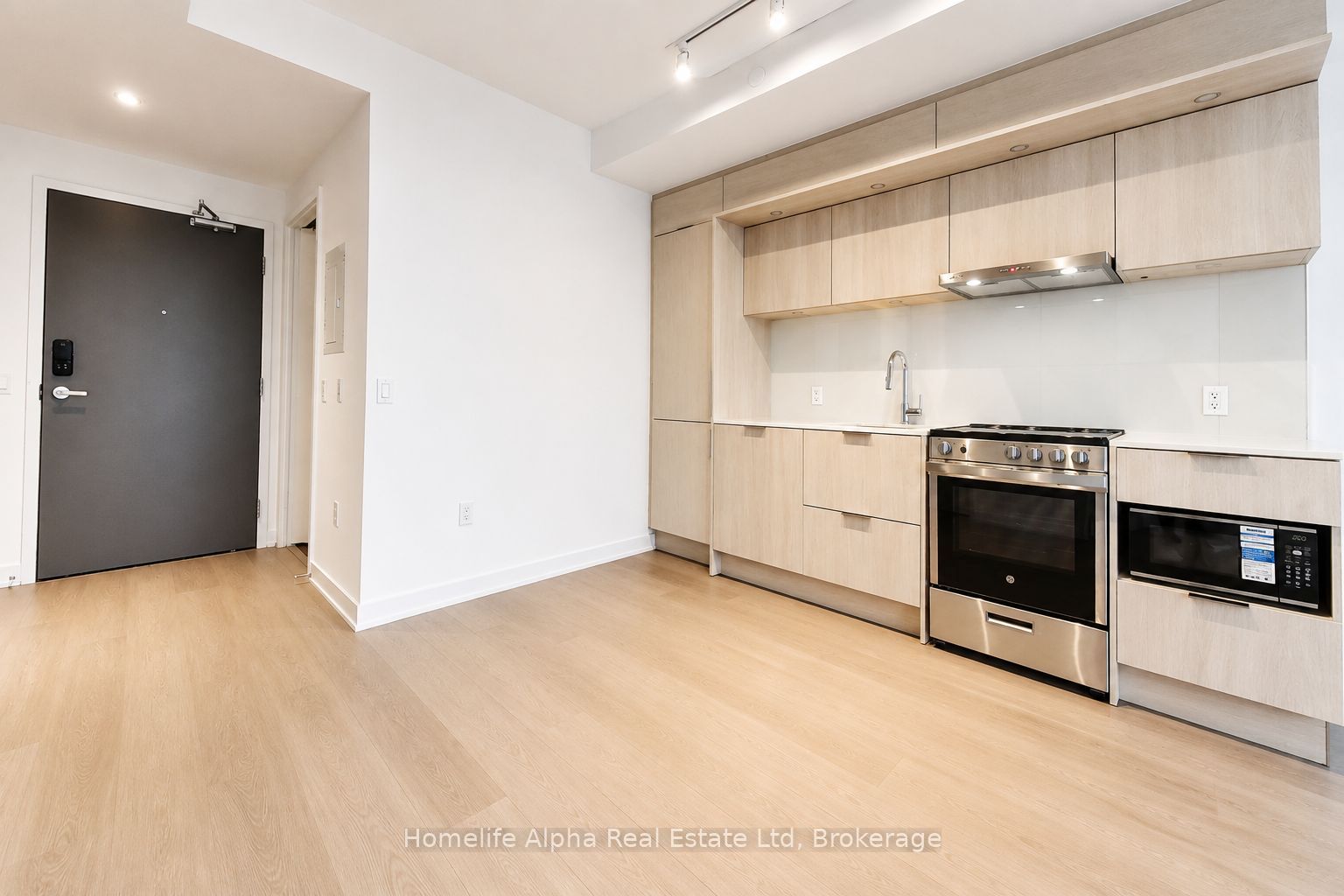 448 Burnhamthorpe Road NW 6209, Mississauga, ON L5B 0R4 photo 4