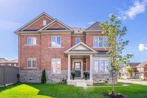 34 Baby Pointe Trail, Brampton, ON L7A 0W4