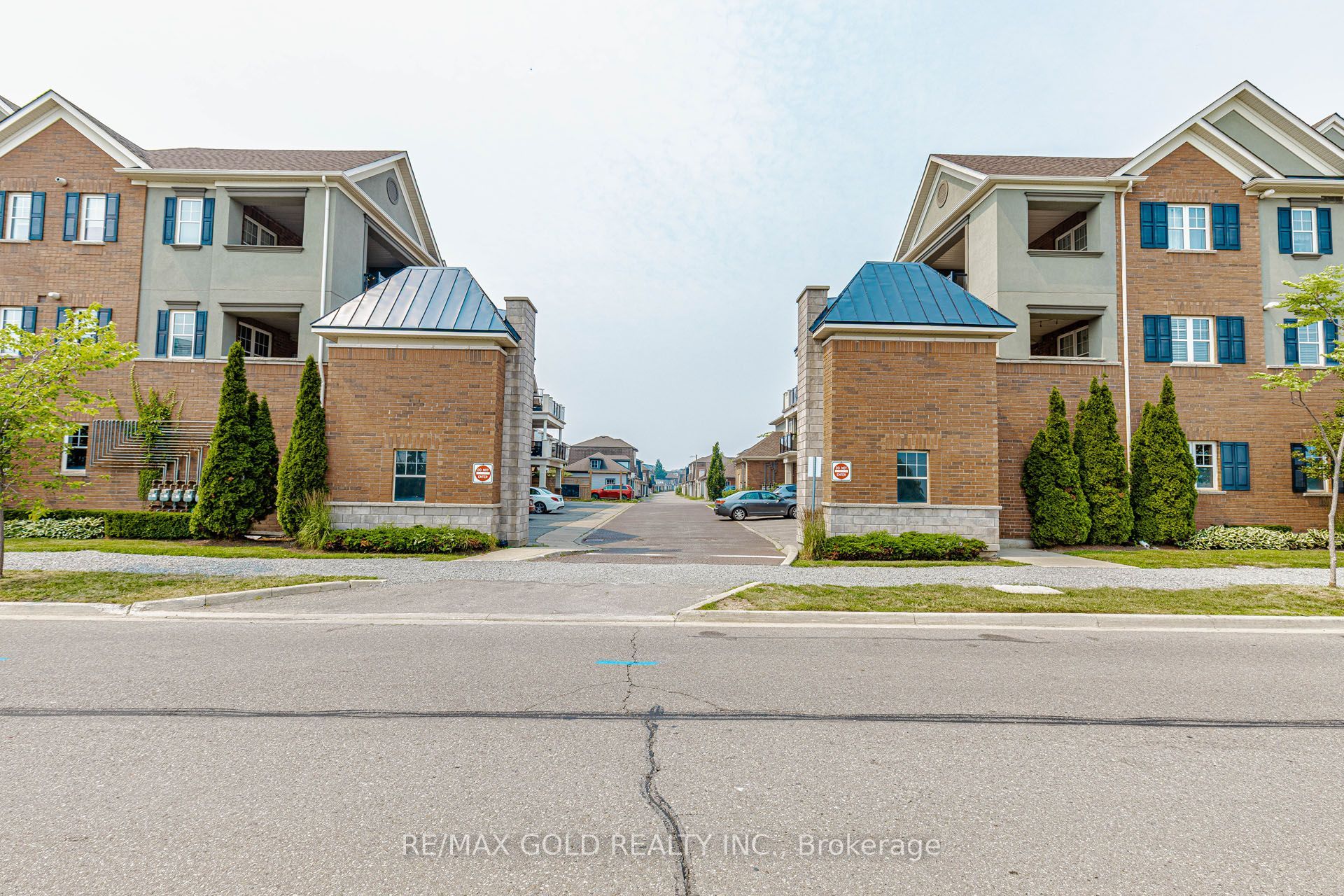 276 Gatwick Drive 205, Oakville, ON L6H 7K3 photo 3