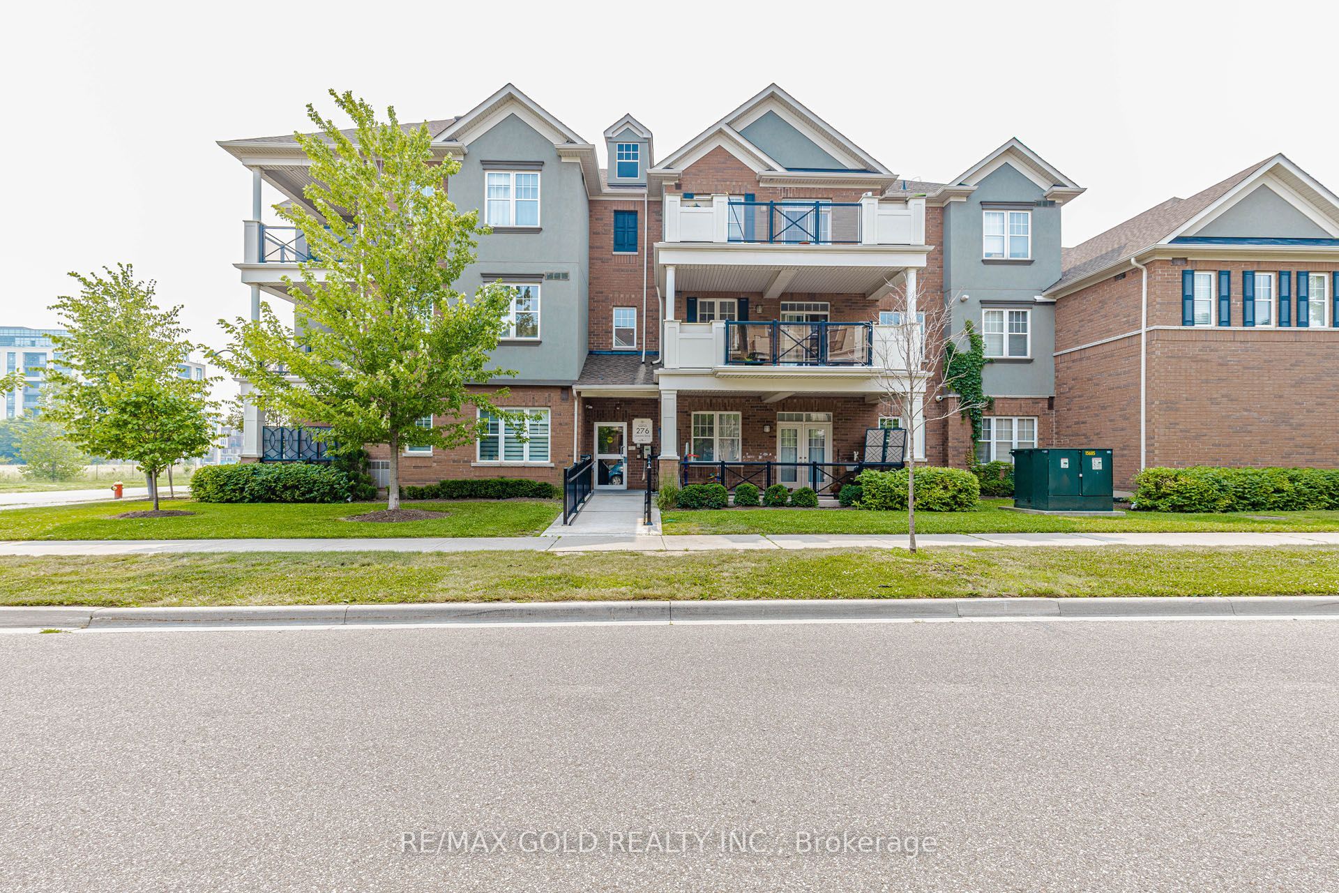 276 Gatwick Drive 205, Oakville, ON L6H 7K3 photo 4