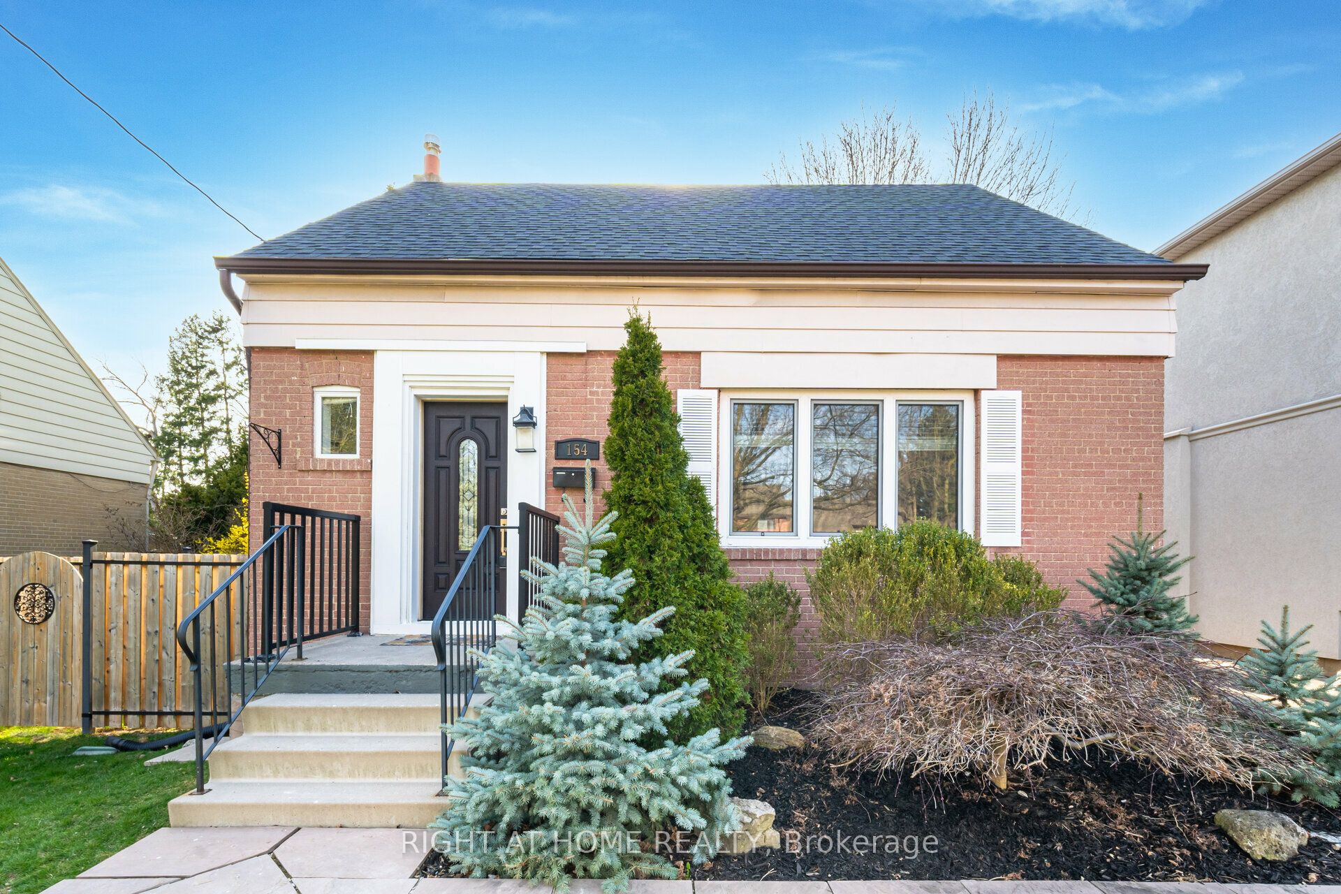 154 Martin Grove Road, Toronto, ON M9B 4K9