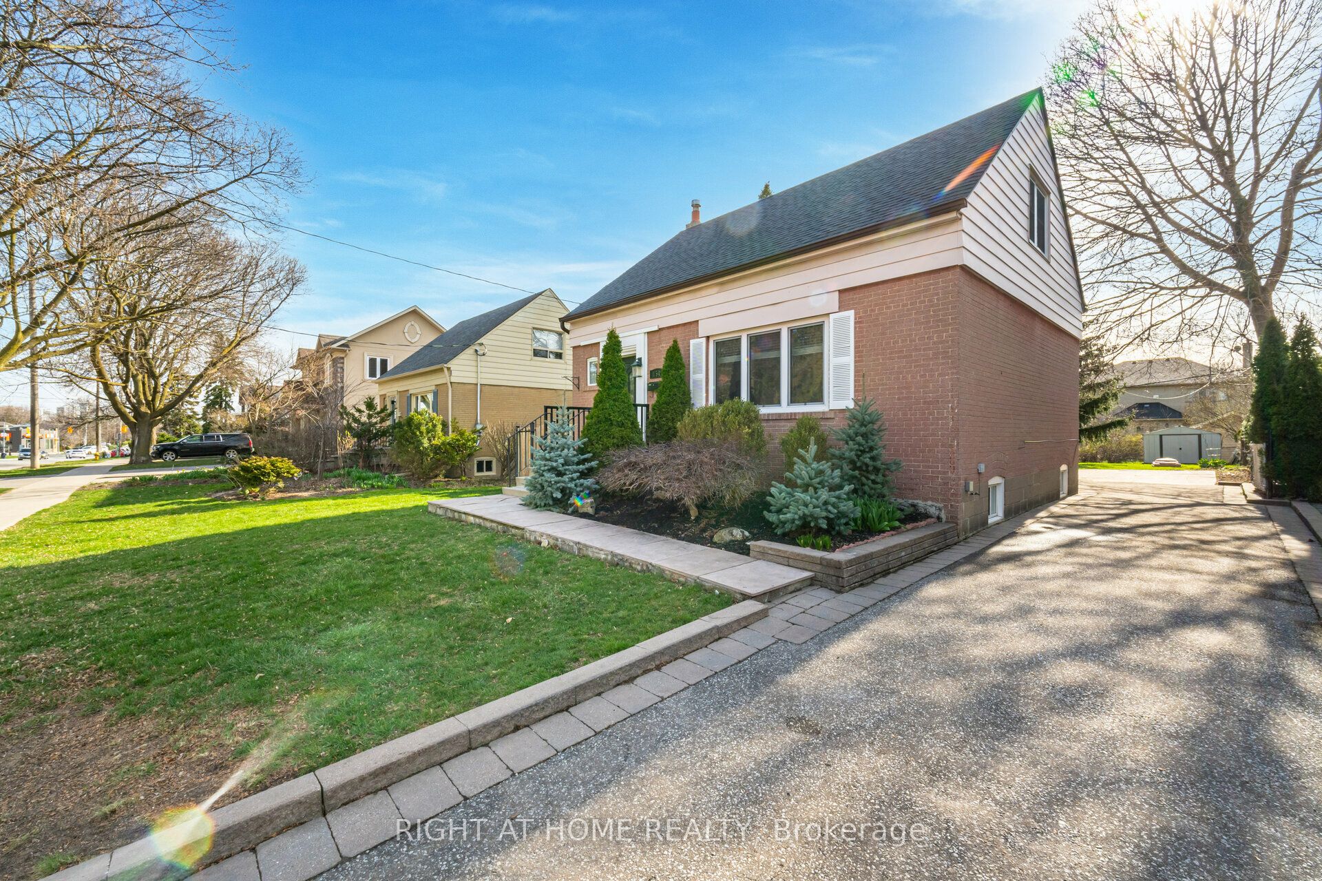 154 Martin Grove Road, Toronto, ON M9B 4K9 photo 3