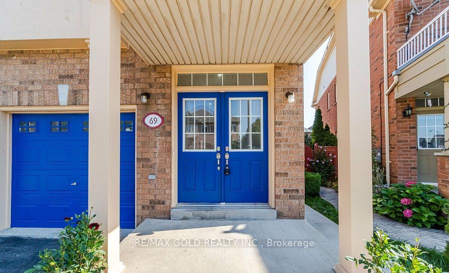 69 Portrush Trail, Brampton, ON L6X 0R2 photo 2