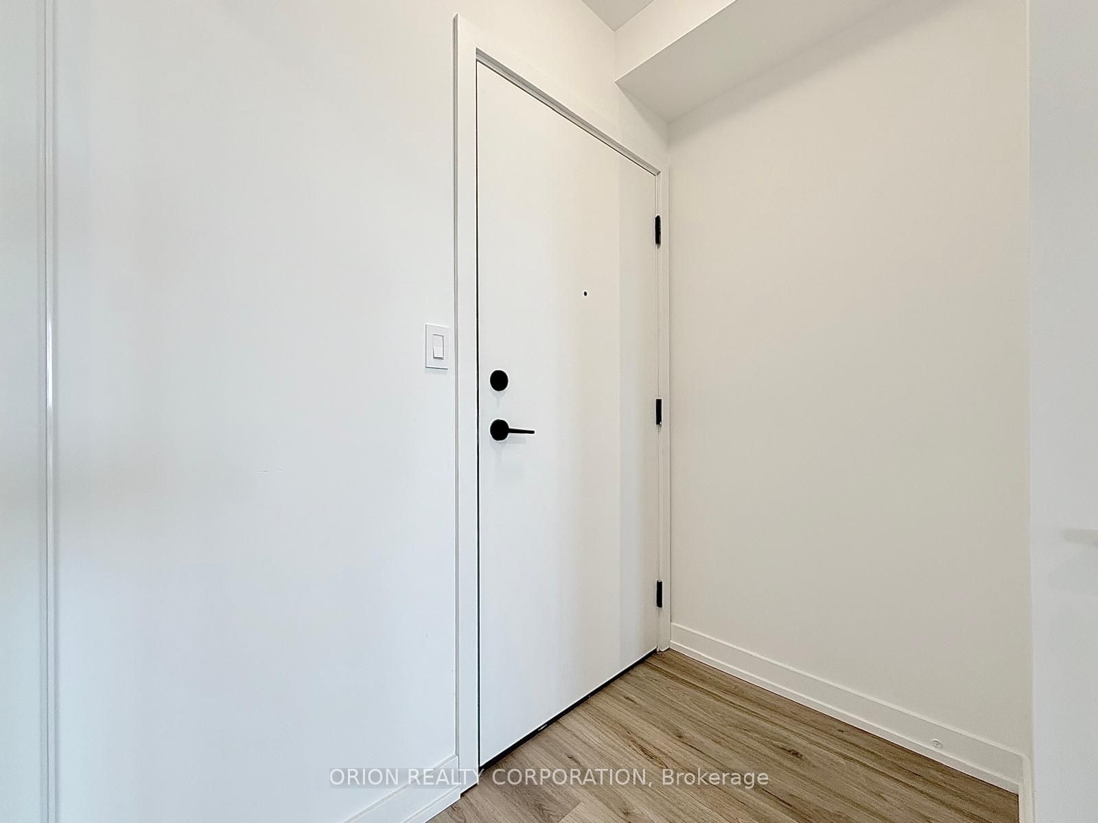 556 Marlee Avenue 614, Toronto, ON M6B 0B1 photo 3