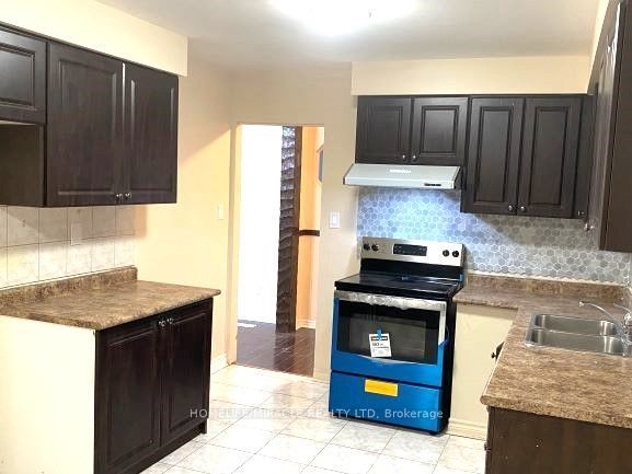 36 Bruce Beer Drive, Brampton, ON L6V 2W9
