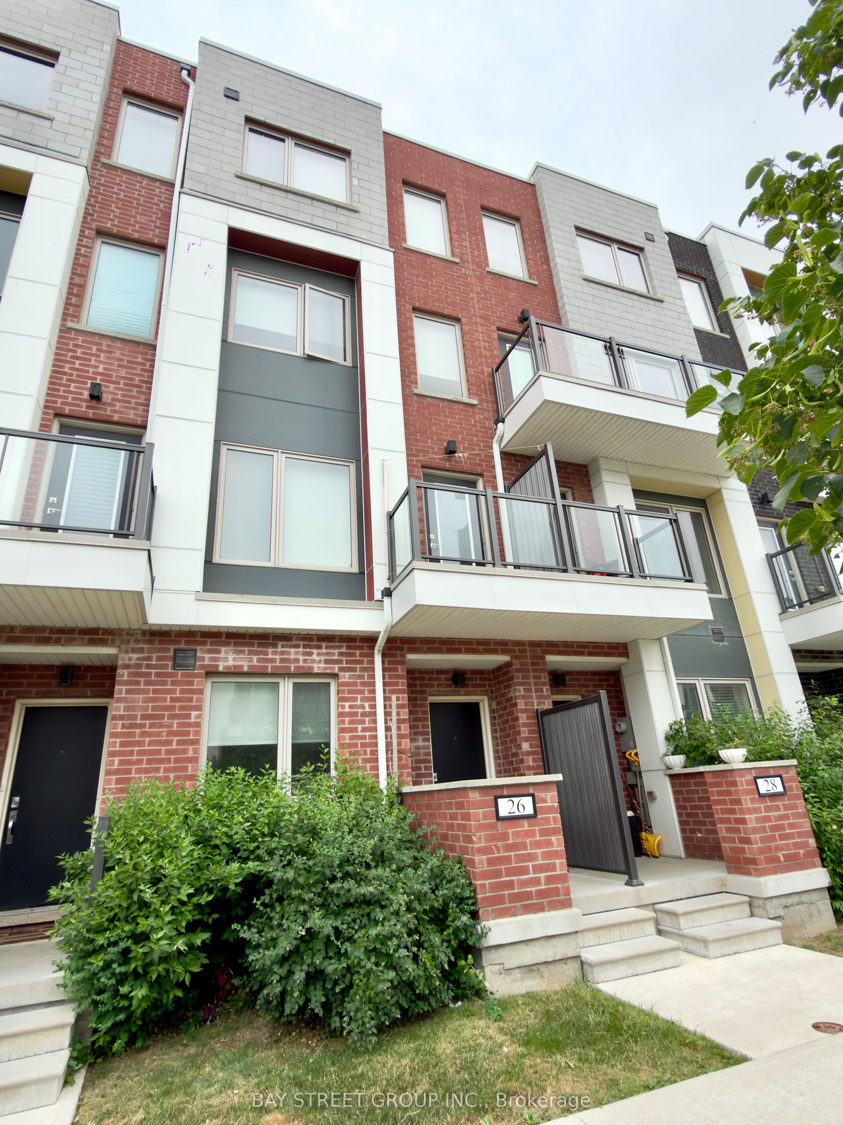 26 William Duncan Road, Toronto, ON M3K 0C7