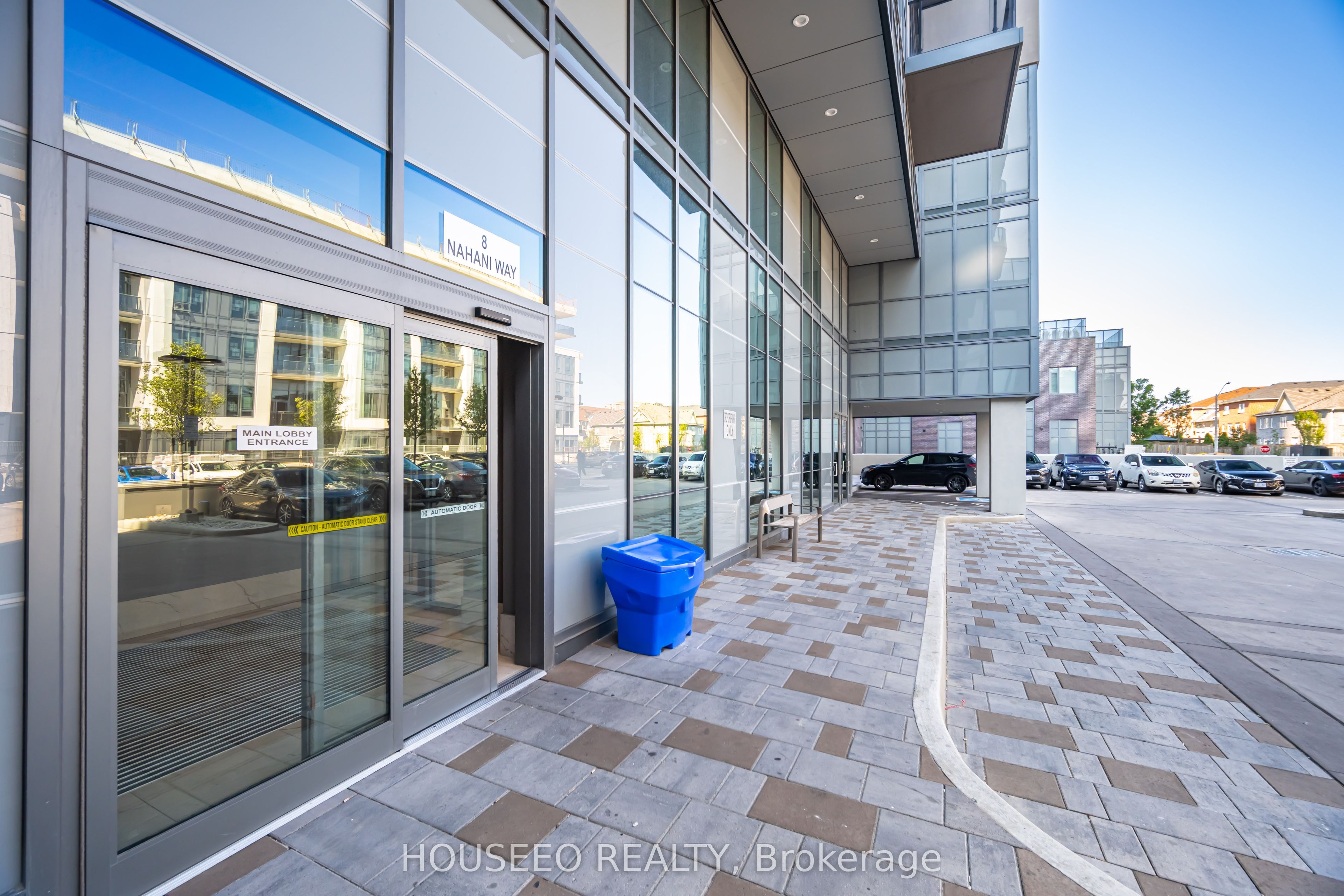 8 Nahani Way 905, Mississauga, ON L4Z 4J8 photo 3