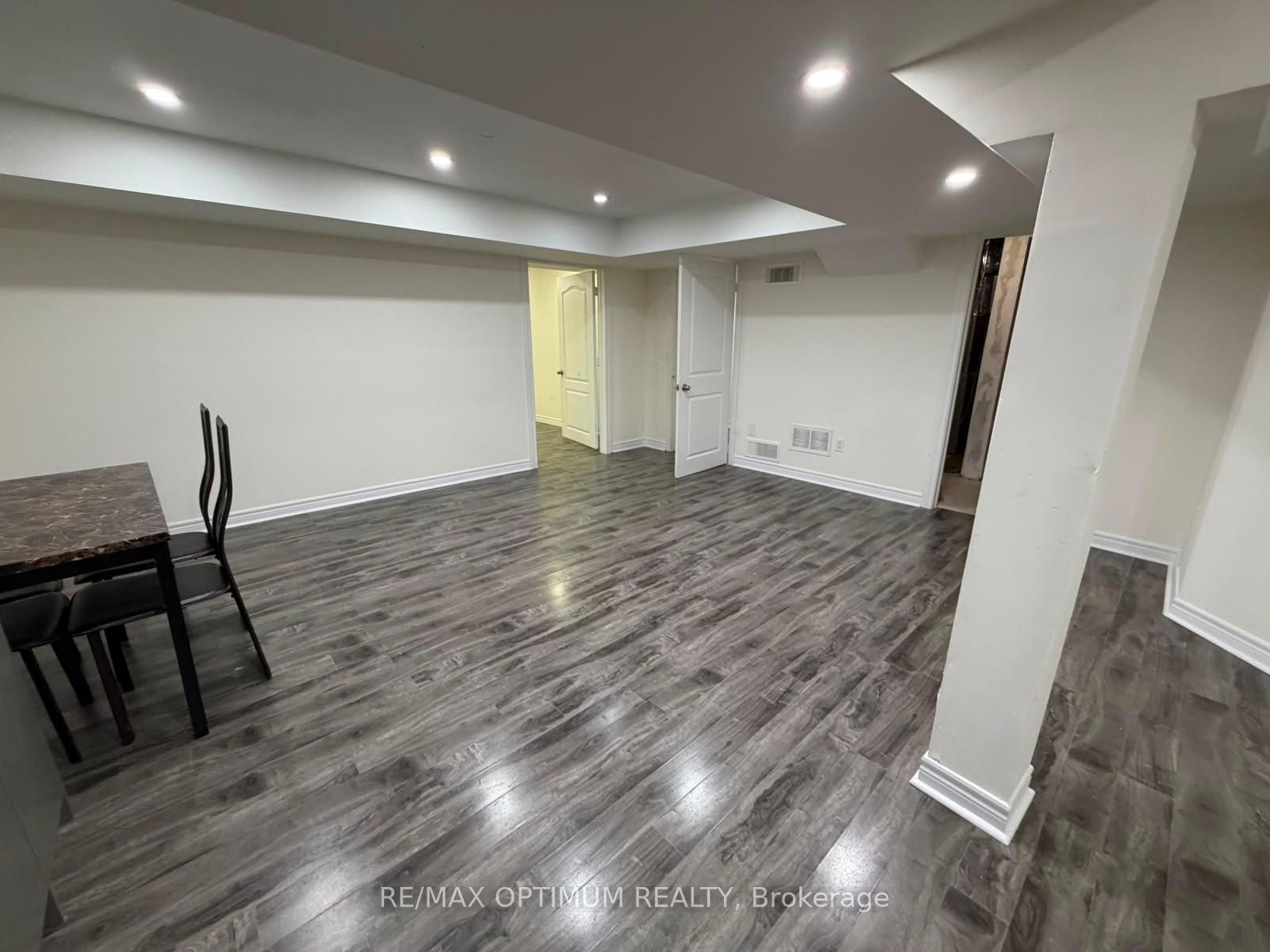 16 Gambia Road Basement, Brampton, ON L7A 4M2 photo 2