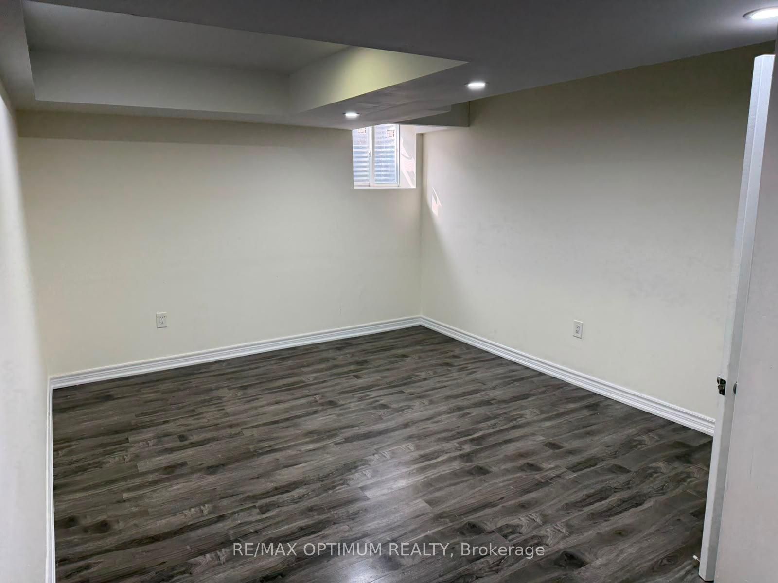 16 Gambia Road Basement, Brampton, ON L7A 4M2 photo 3