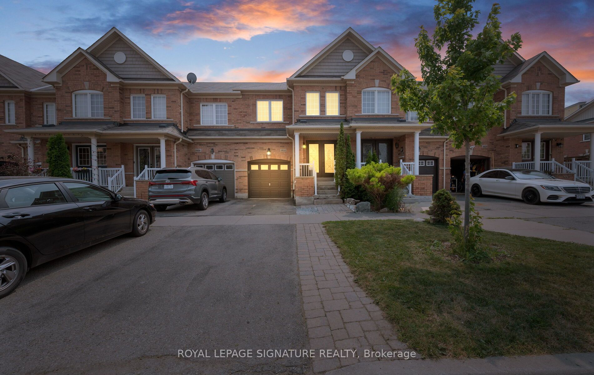 1411 Costigan Road, Milton, ON L9T 0Y7 photo 2