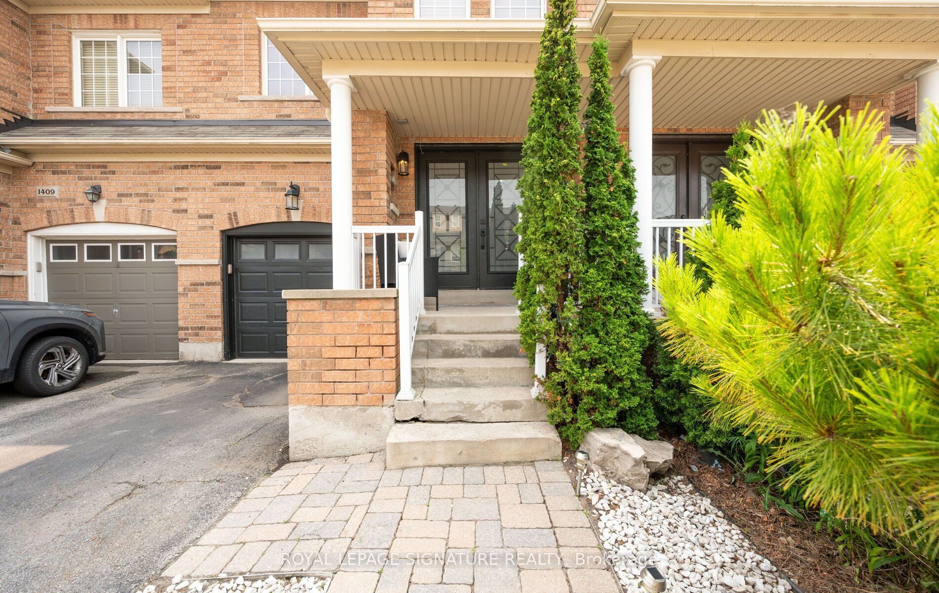 1411 Costigan Road, Milton, ON L9T 0Y7 photo 3