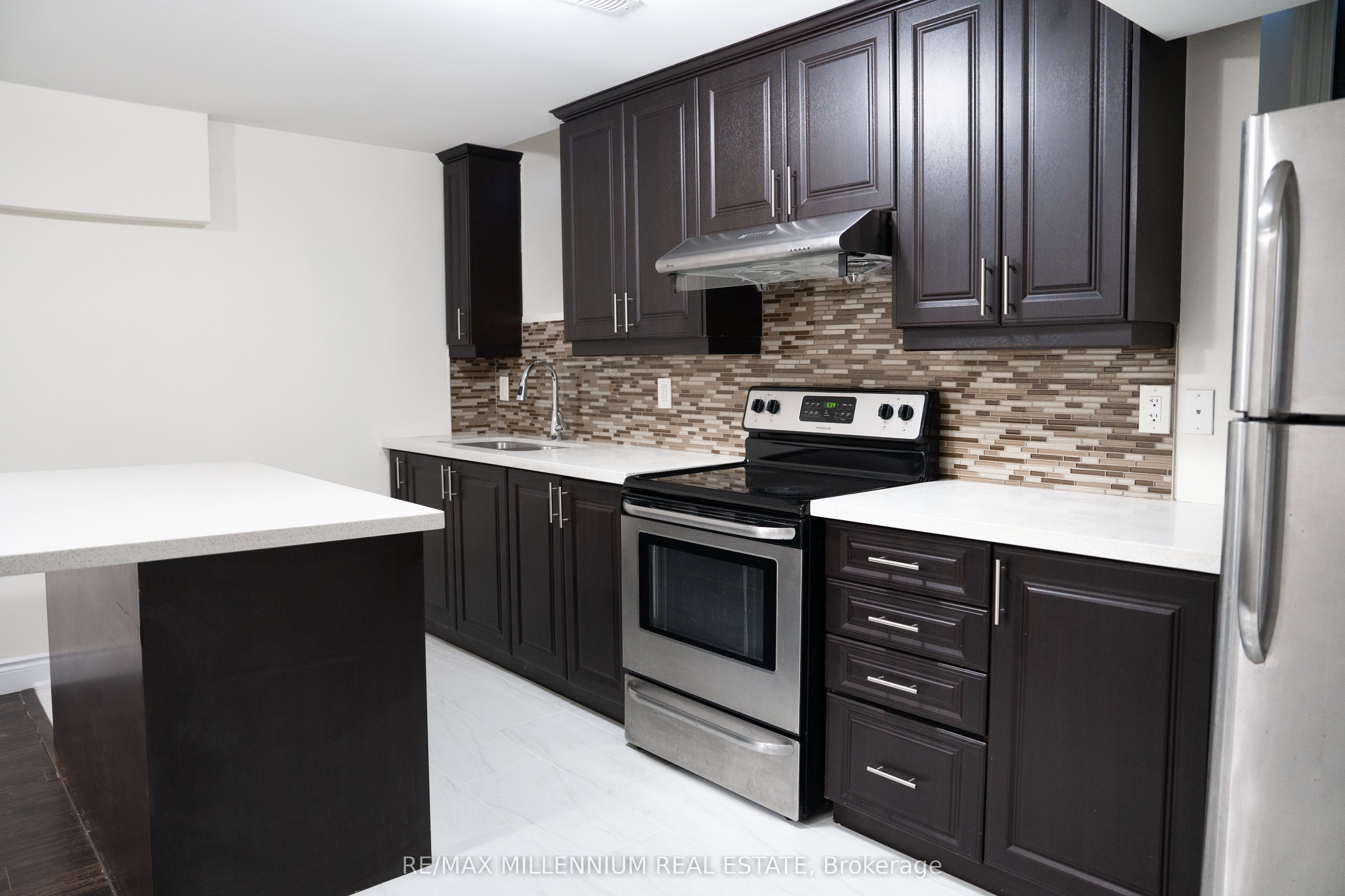 6 Decorso Drive, Brampton, ON L6P 3T7