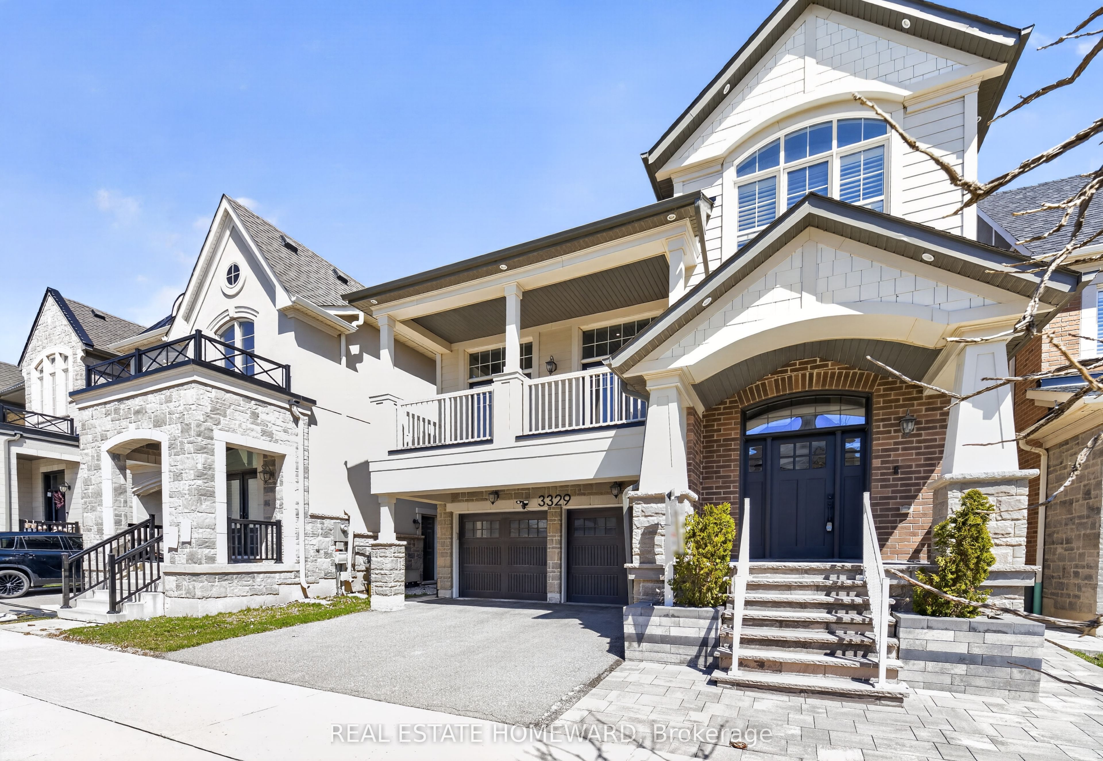 3329 Vernon Powell Drive, Oakville, ON L6H 0Y4 photo 2