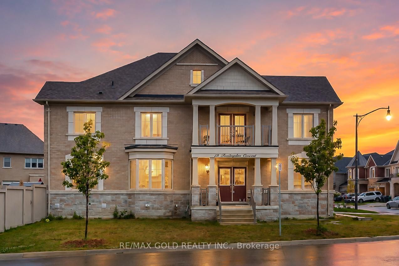 15 Farringdon Crescent, Brampton, ON L7A 4Z5 photo 2