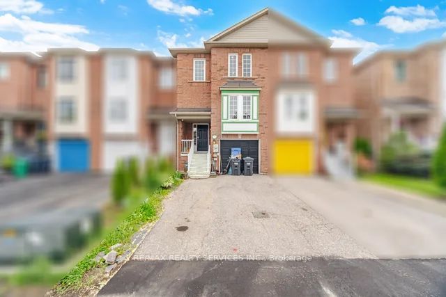 75 Wilmont Court, Brampton, ON L6X 4Z7 photo 2