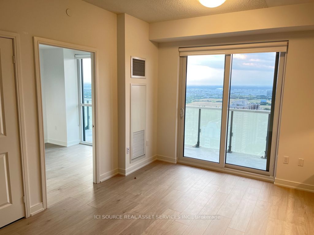 8 Nahani Way 3006, Mississauga, ON L4Z 0C6 photo 4