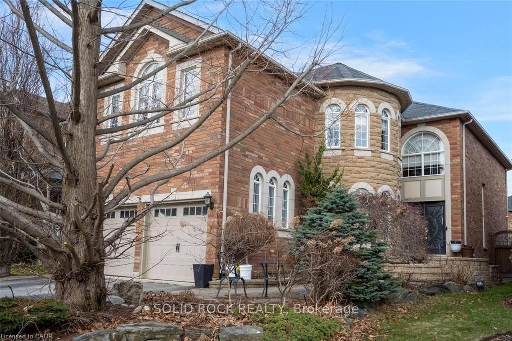 34 Forsyth Crescent, Halton Hills, ON L7G 6G3