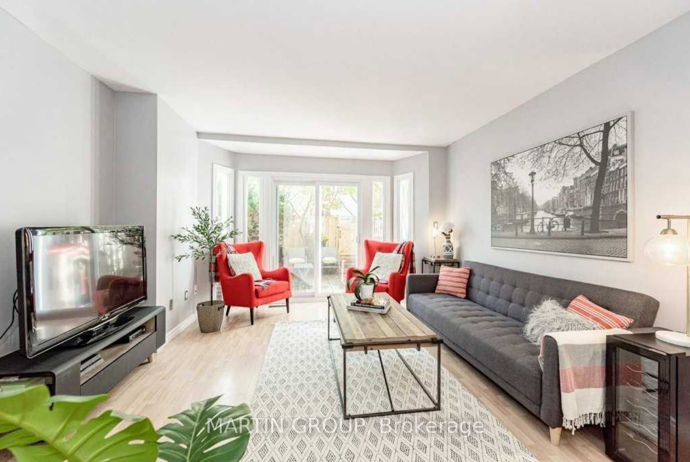 895 Maple Avenue 514, Burlington, ON L7S 2H7 photo 5