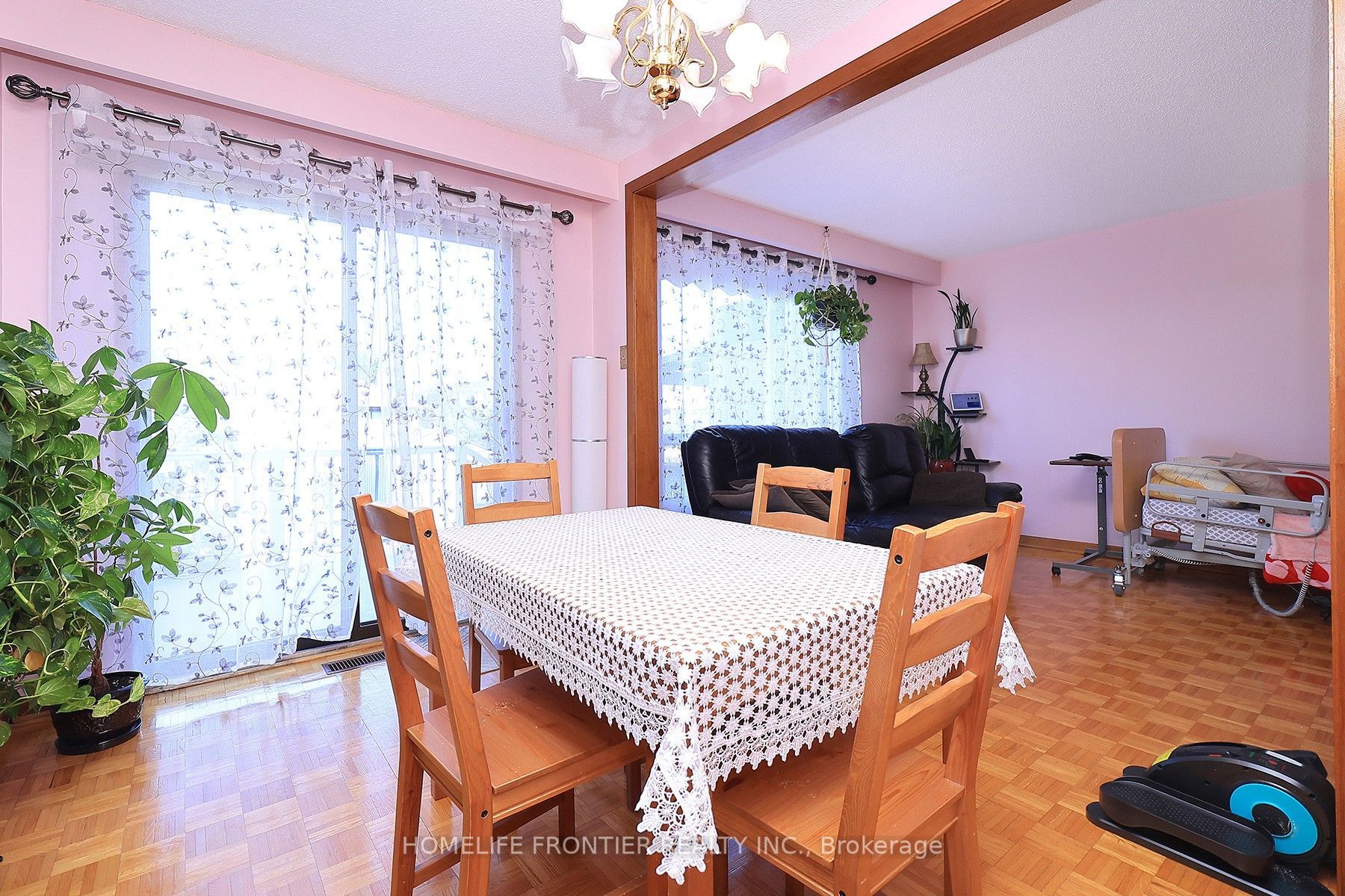 239 Beta Street, Toronto, ON M8W 4H7 photo 4