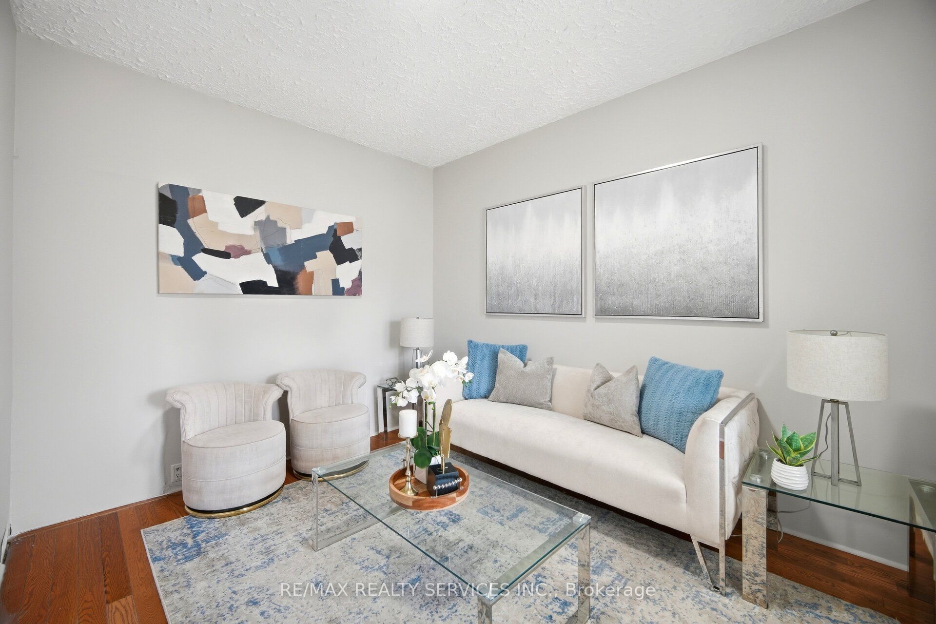 1147 Dufferin Street, Toronto, ON M6H 4B7