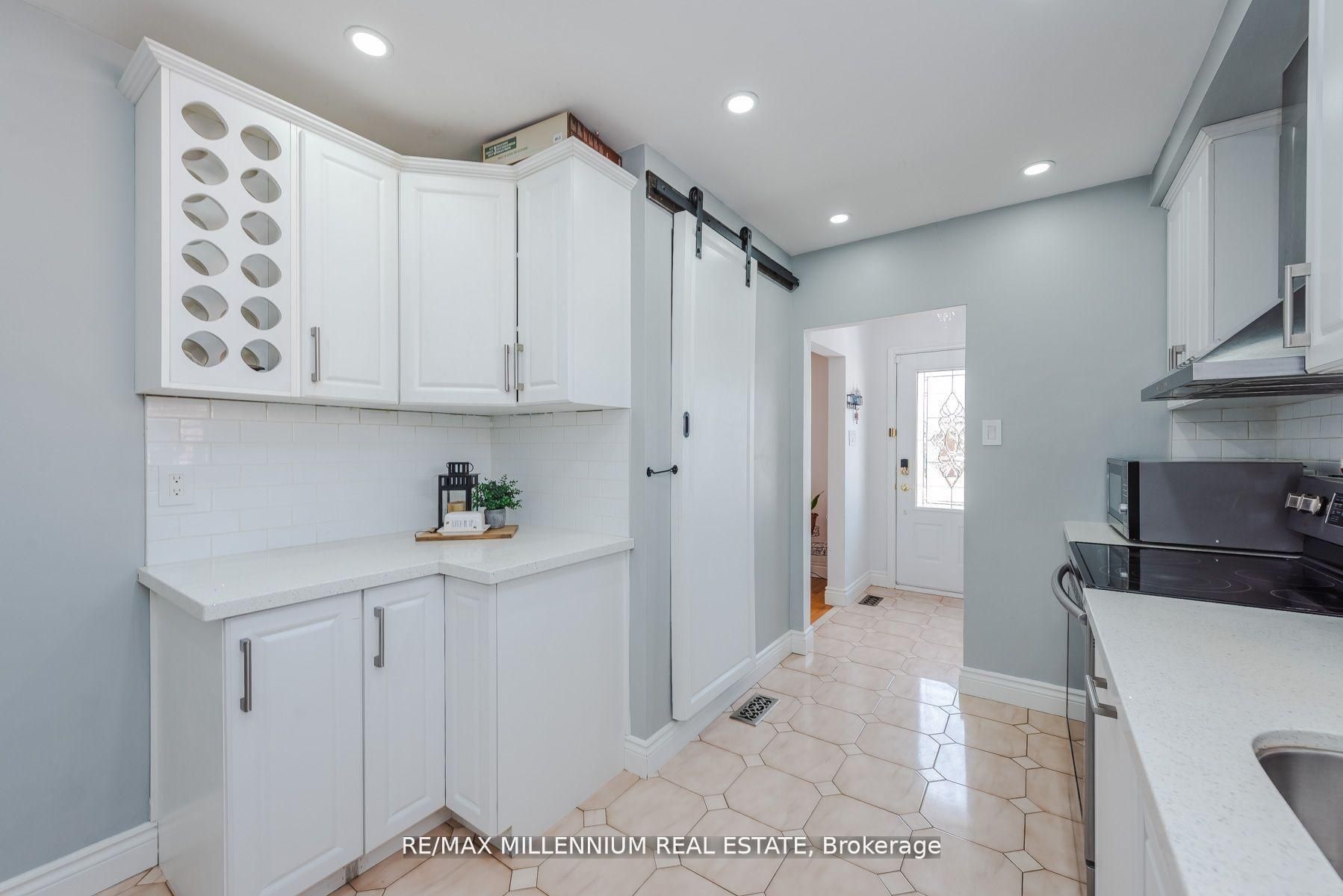 13 Cumberland Drive, Brampton, ON L6V 1W5 photo 5