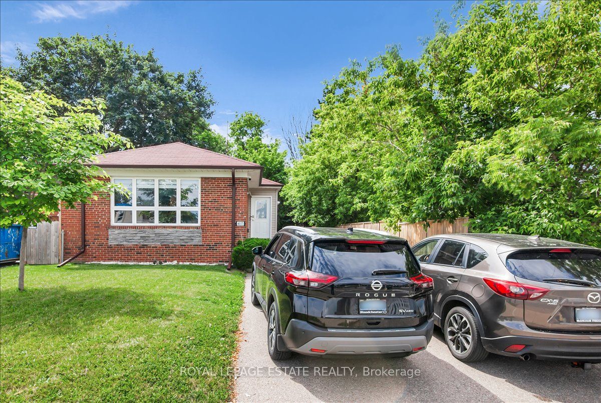 4037 Bloor Street W, Toronto, ON M9B 1M4 photo 3
