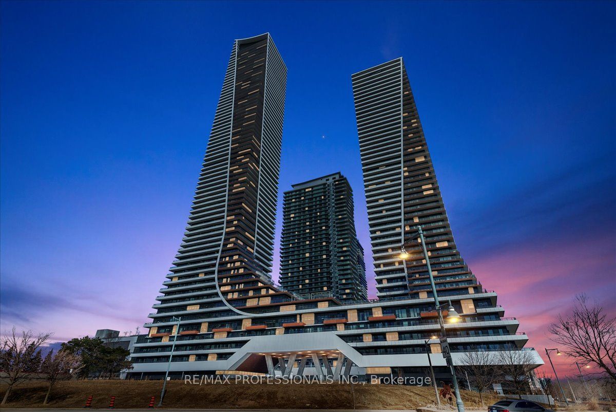30 Shore Breeze Drive 1422, Toronto, ON M8V 0J1 photo 2