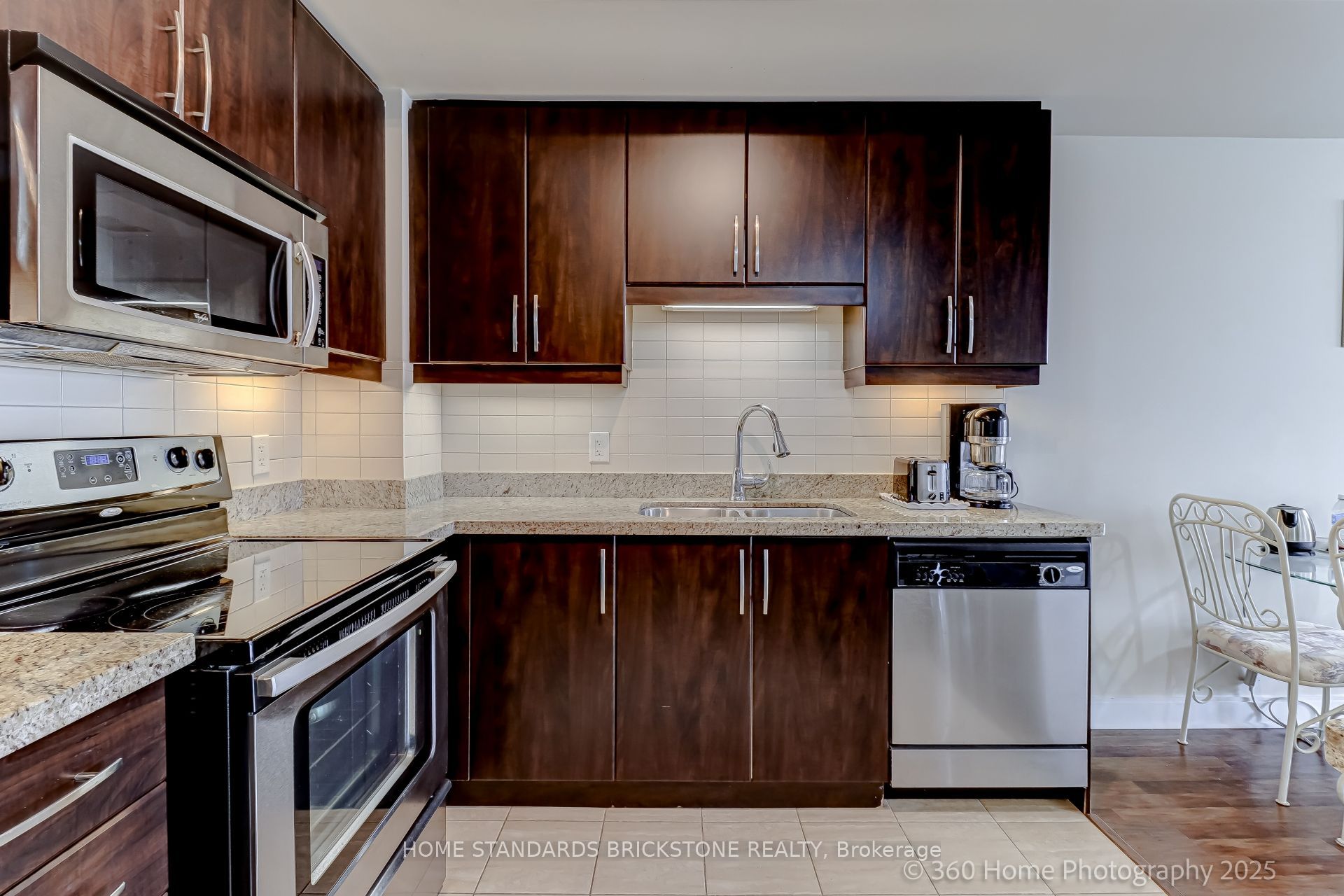 50 Absolute Avenue 1106, Mississauga, ON L4Z 0A8 photo 3