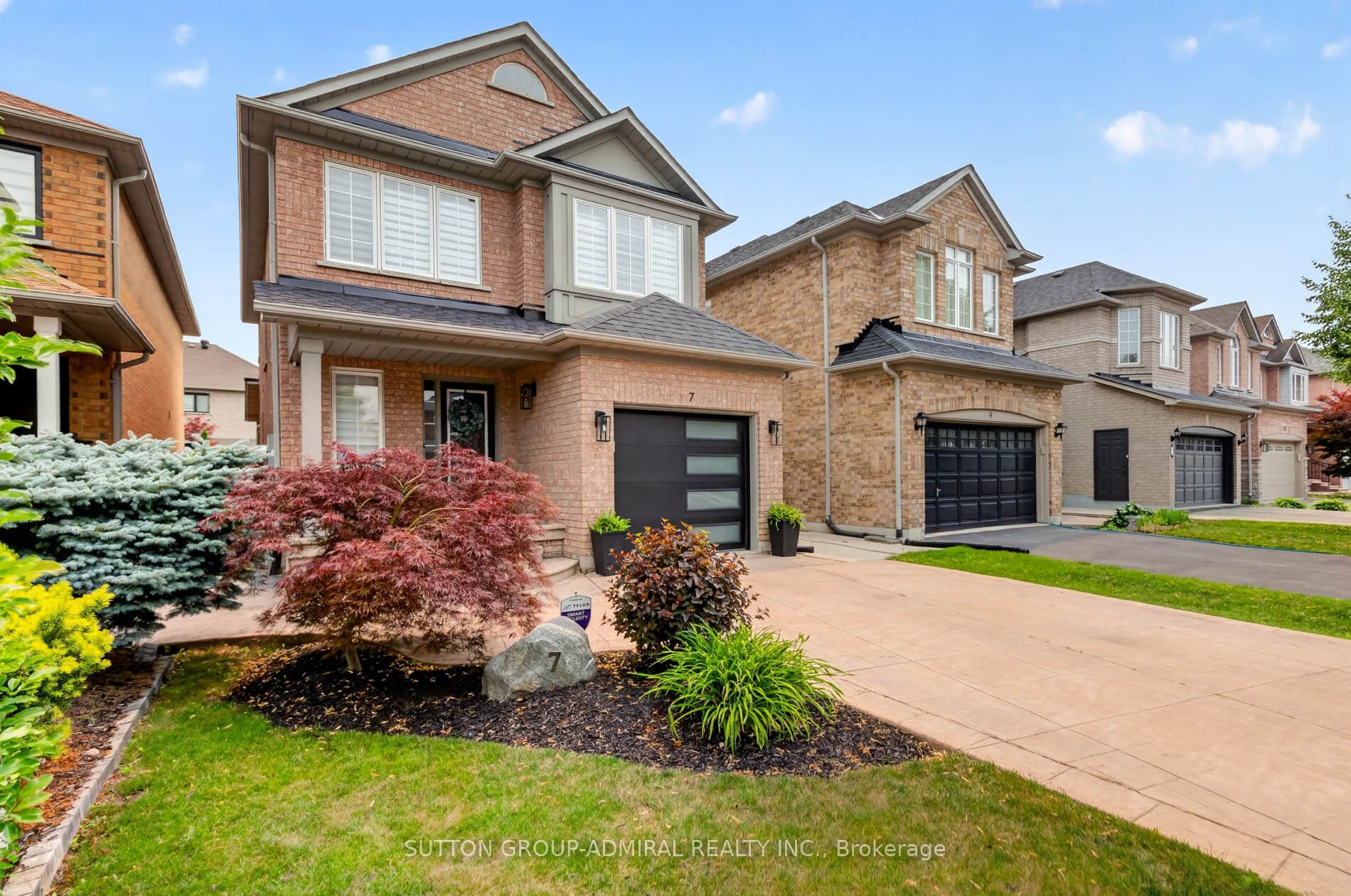 7 Emily Carr Crescent, Caledon, ON L7E 2L1 photo 2
