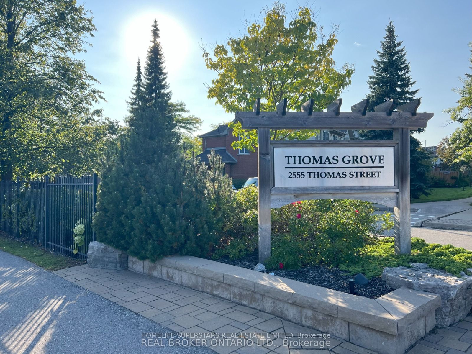 2555 Thomas Street 1, Mississauga, ON L5M 5P6