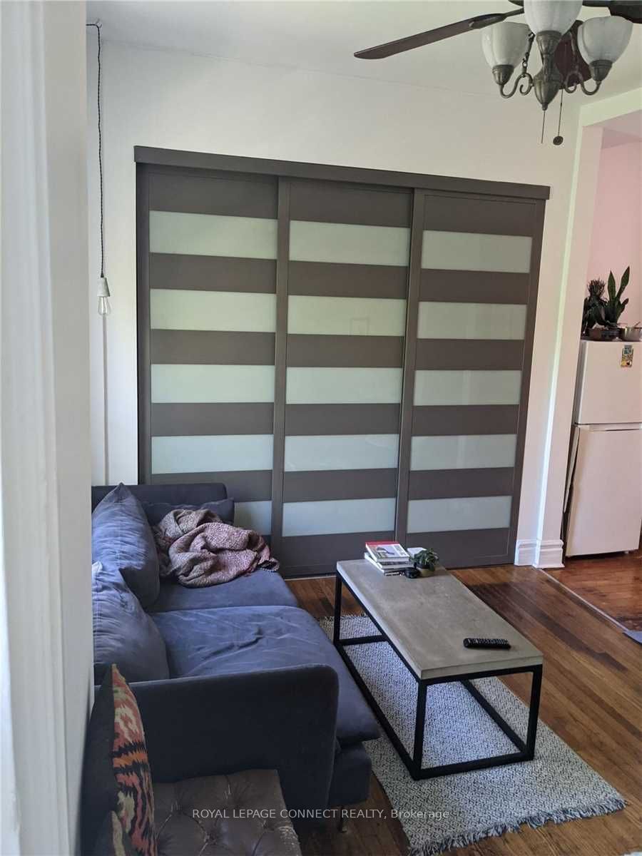 59 Gwynne Avenue 4, Toronto, ON M6K 2C5 photo 5