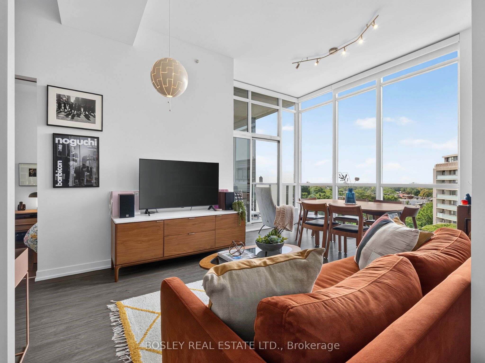 36 Howard Park Avenue 801, Toronto, ON M6R 0A5 photo 3