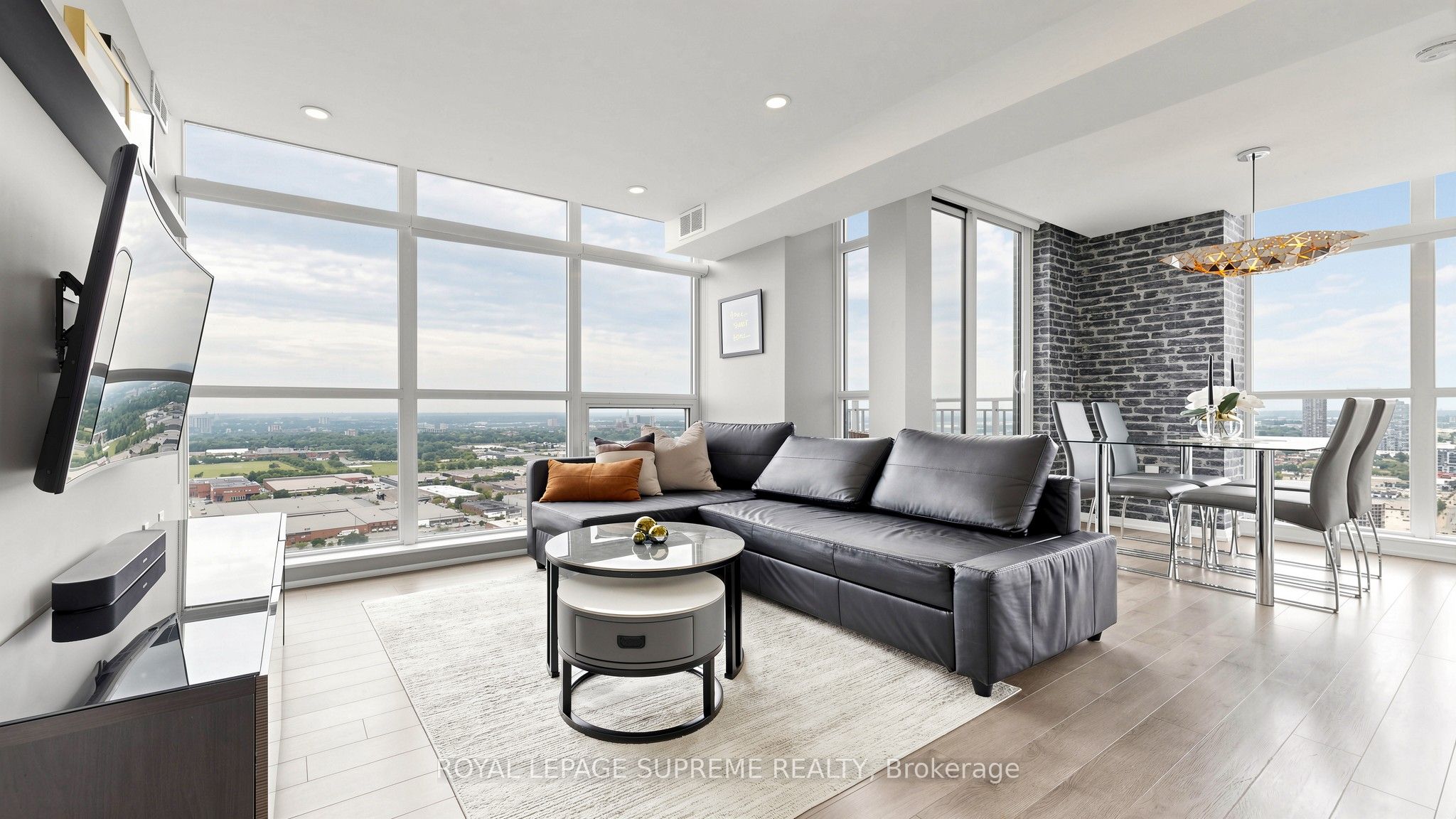 830 W Lawrence Avenue W 2702, Toronto, ON M6A 0B6 photo 3