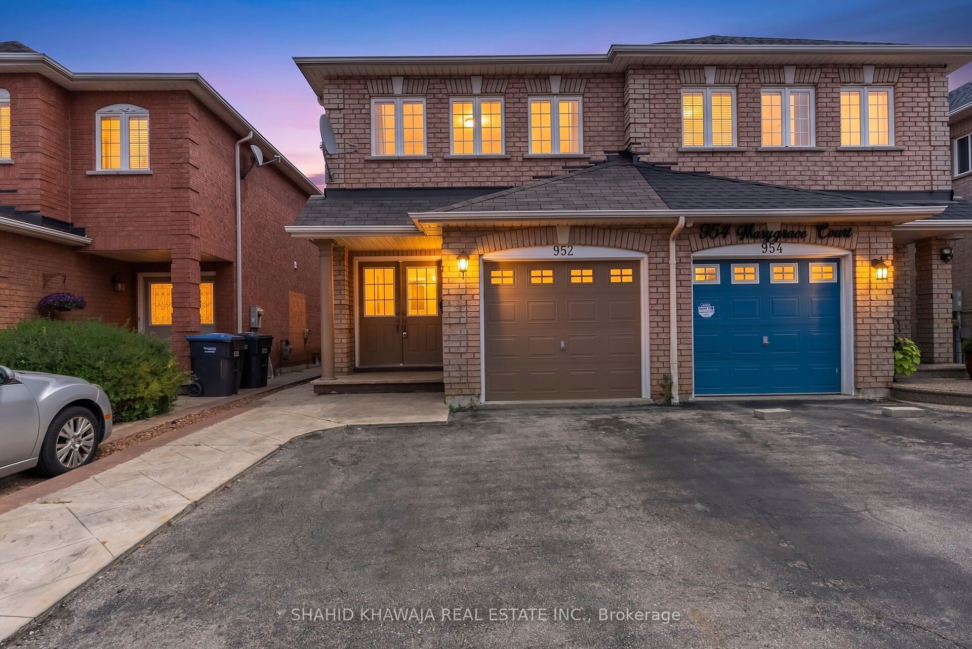 952 Marygrace Court, Mississauga, ON L5V 2V7 photo 2