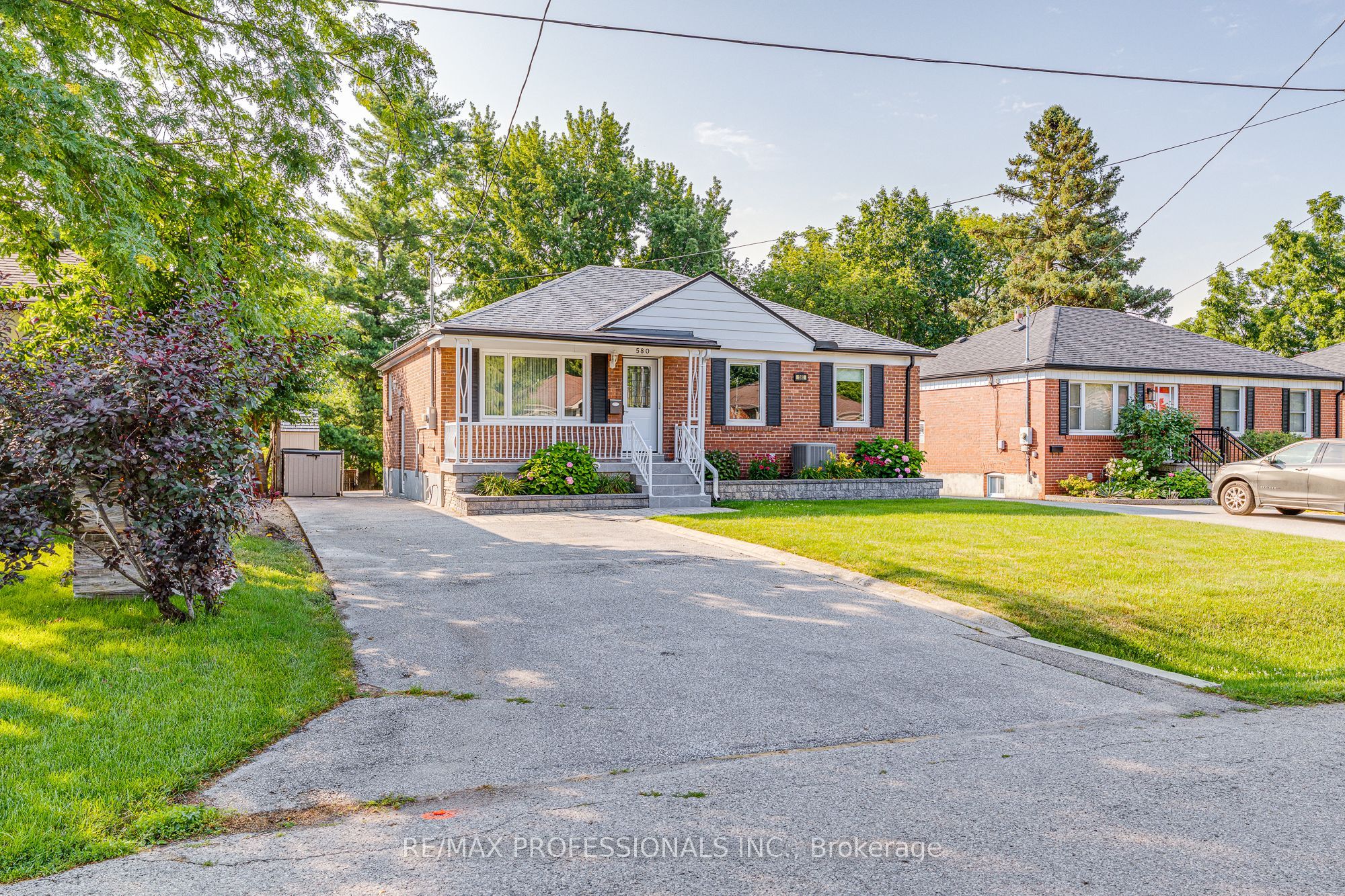 580 Exbury Crescent, Mississauga, ON L5G 2P4