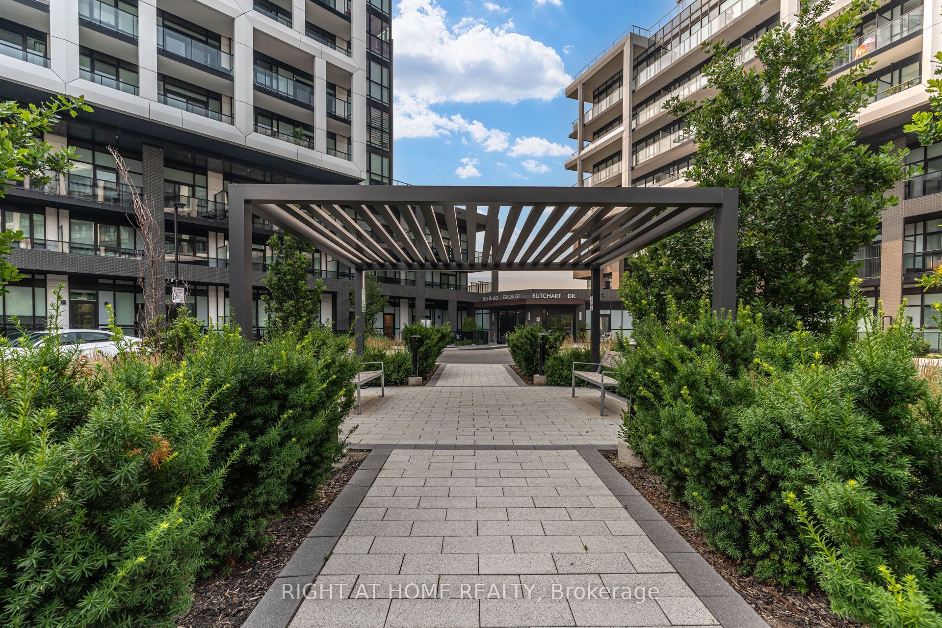 50 George Butchart Drive 707, Toronto, ON M3K 0C9 photo 3